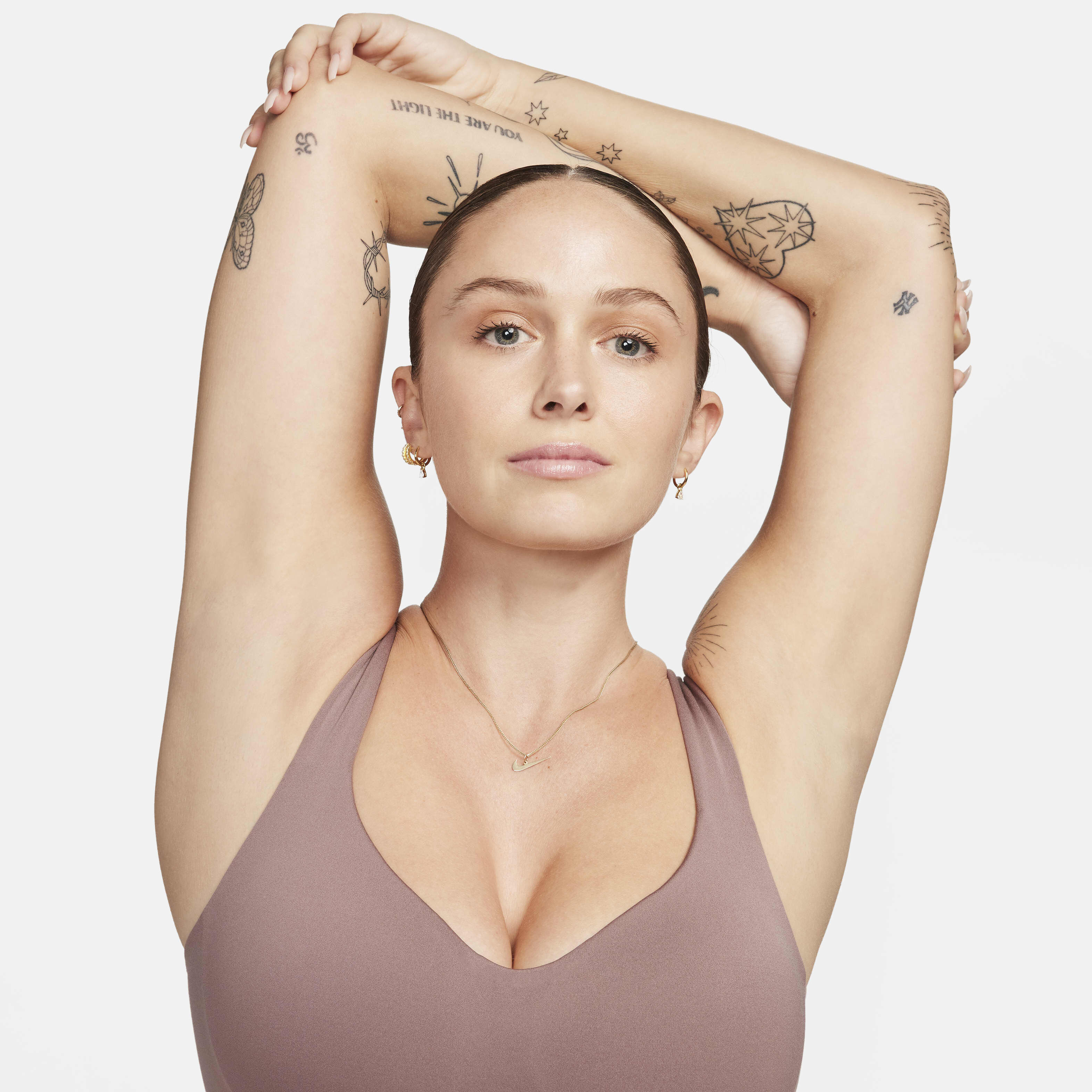 نايكي اليت image number 2