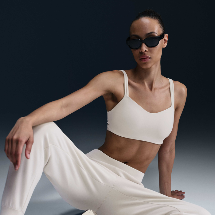 Nike 24.7 ImpossiblySoft image number 4 Nike 24.7 ImpossiblySoft image number 4