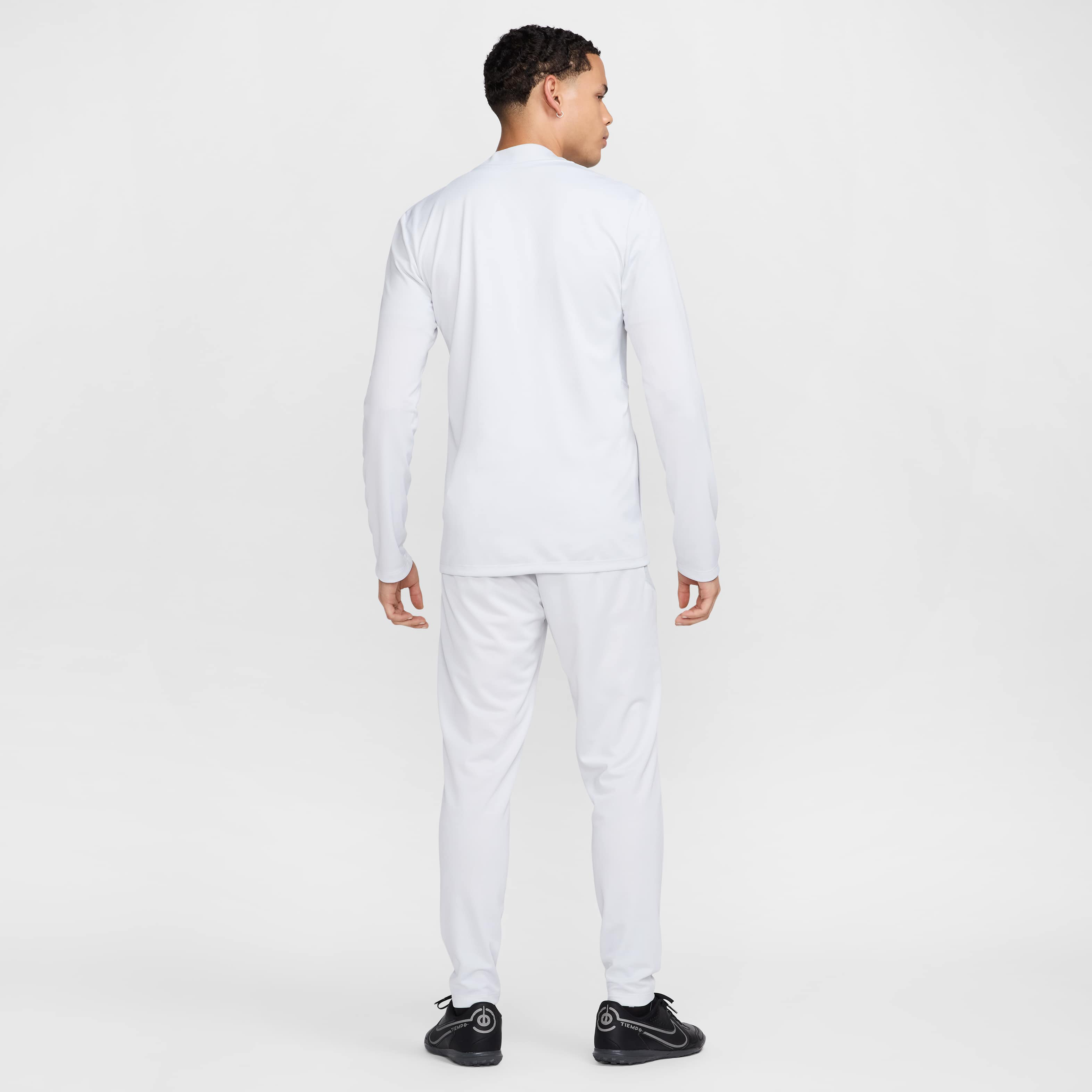 نايكي أكاديمي image number 1