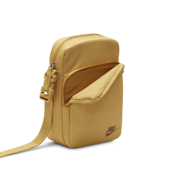 Shop Heritage Cross-Body Bag (4L) | Nike UAE