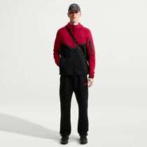 Nike Tech