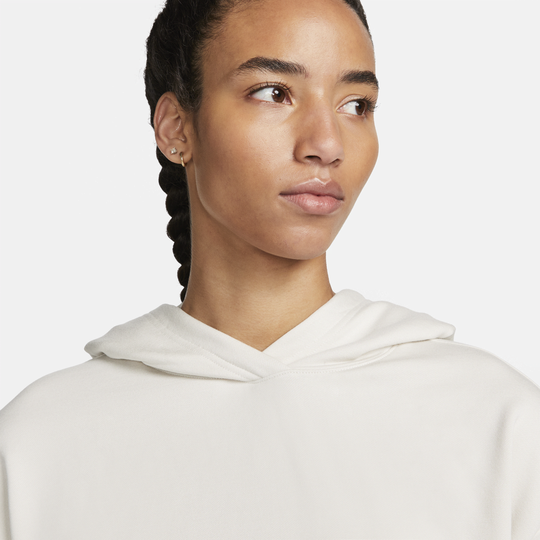 Shop Yoga Luxe Women's Cropped Fleece Hoodie | Nike UAE