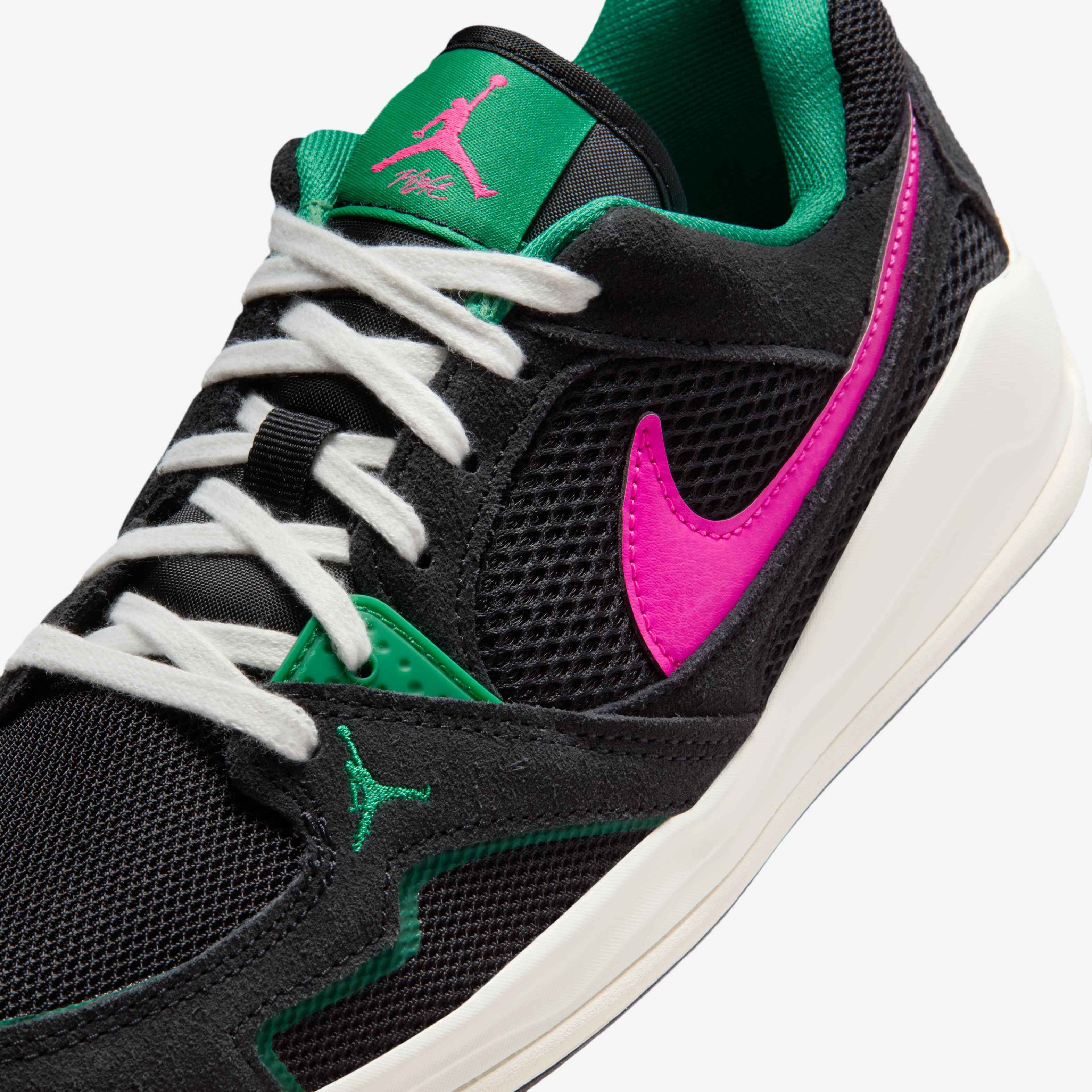 Jordan CMFT Era image number 6