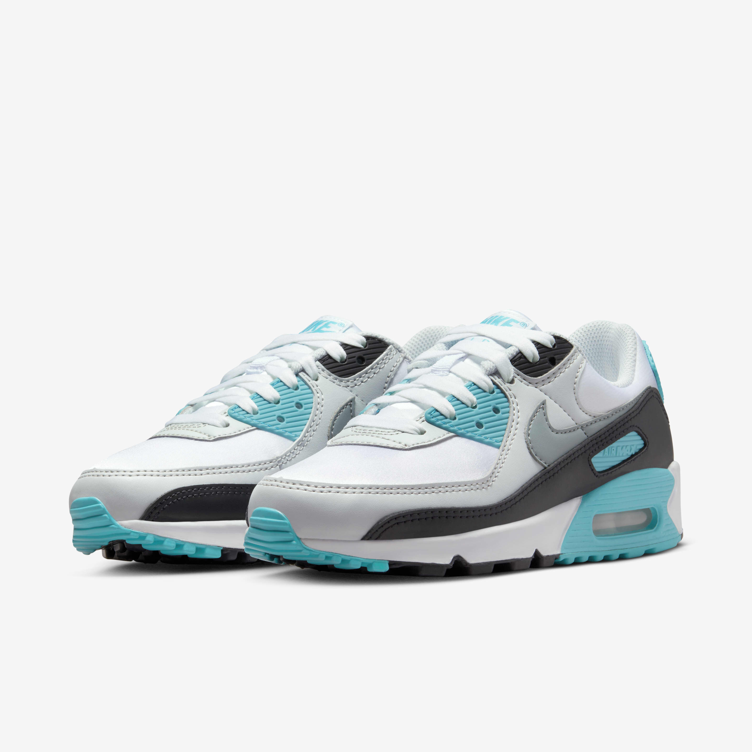 Nike Air Max 90 image number 4