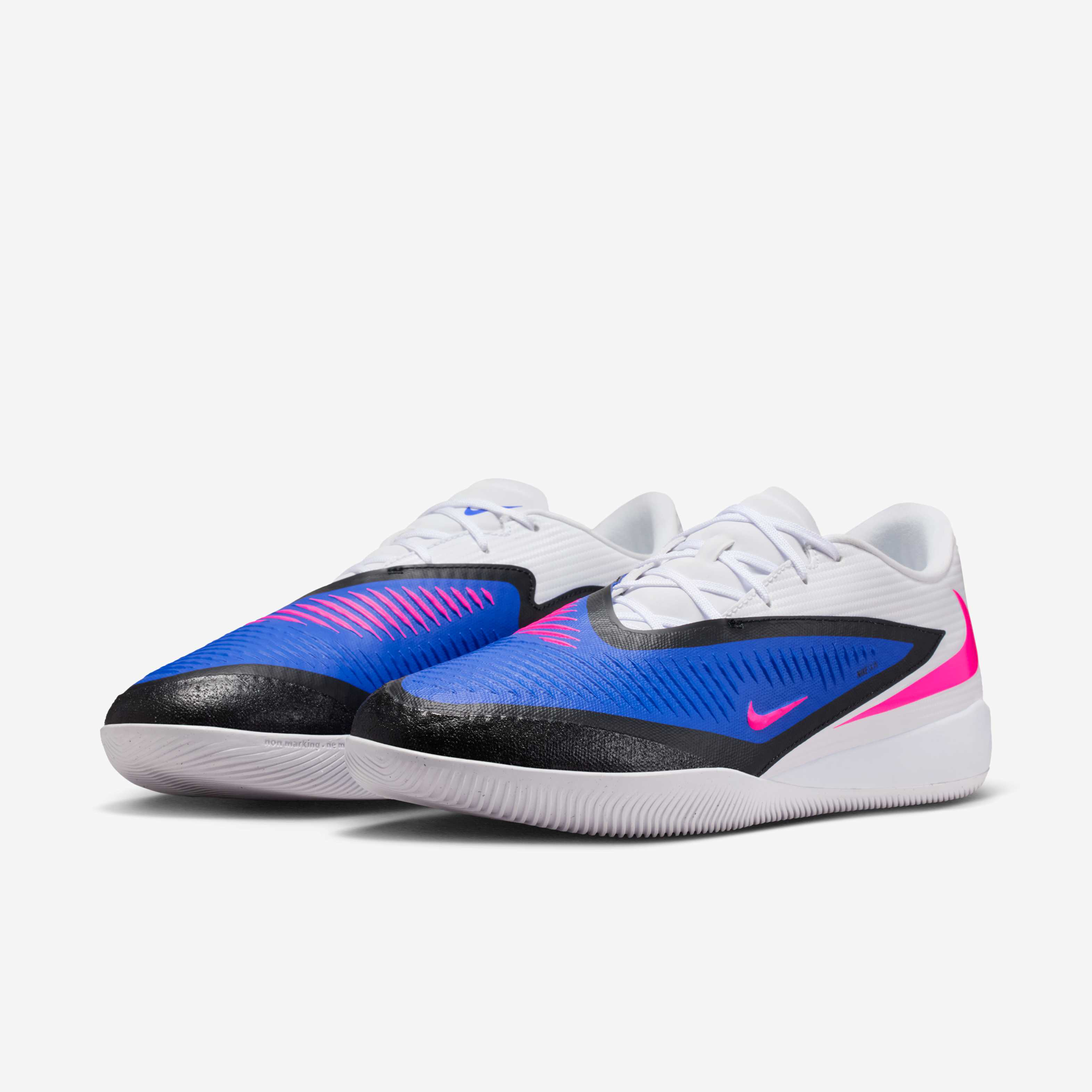 Nike Phantom 6 Low Academy image number 4