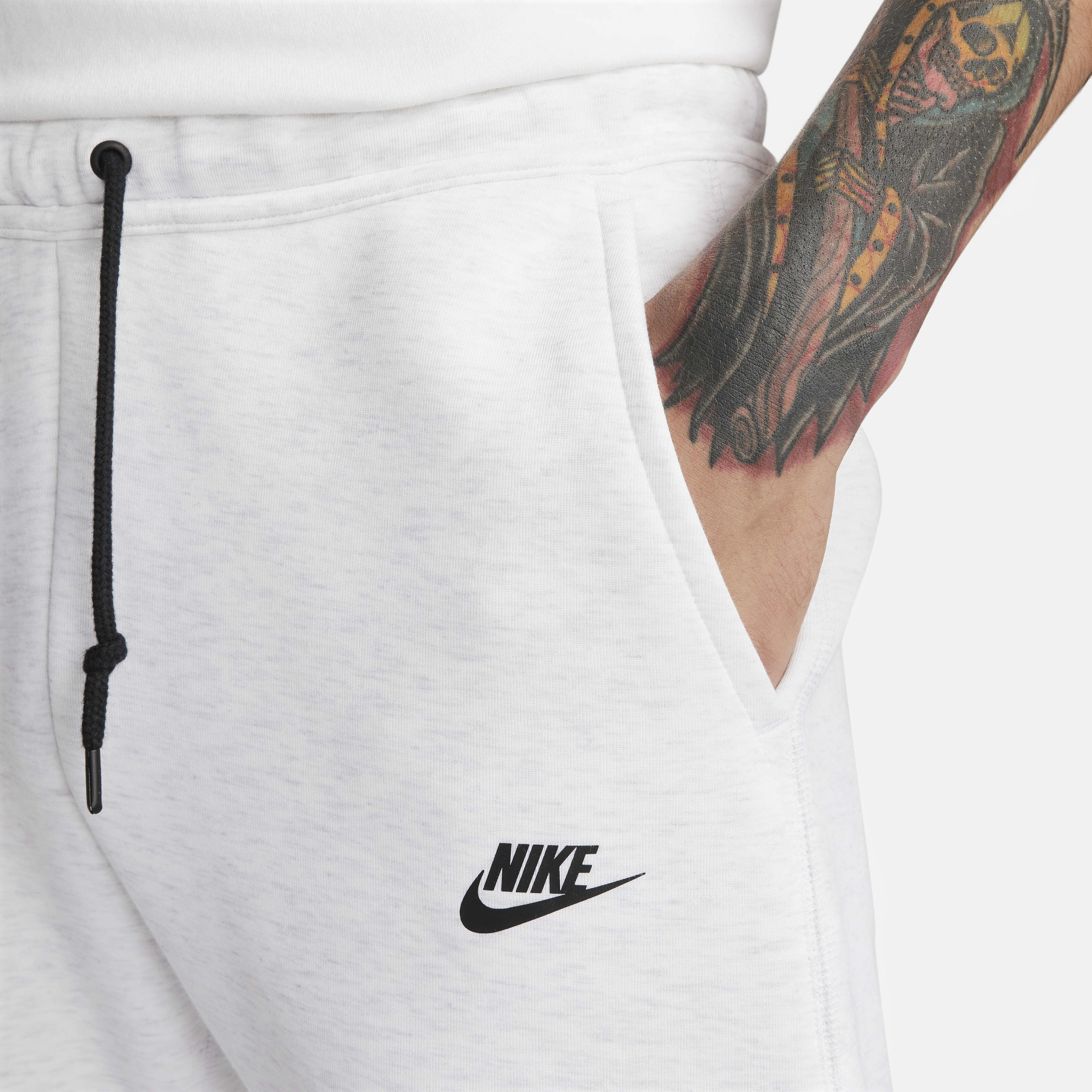 Nike Sportswear Tech Fleece image number 3