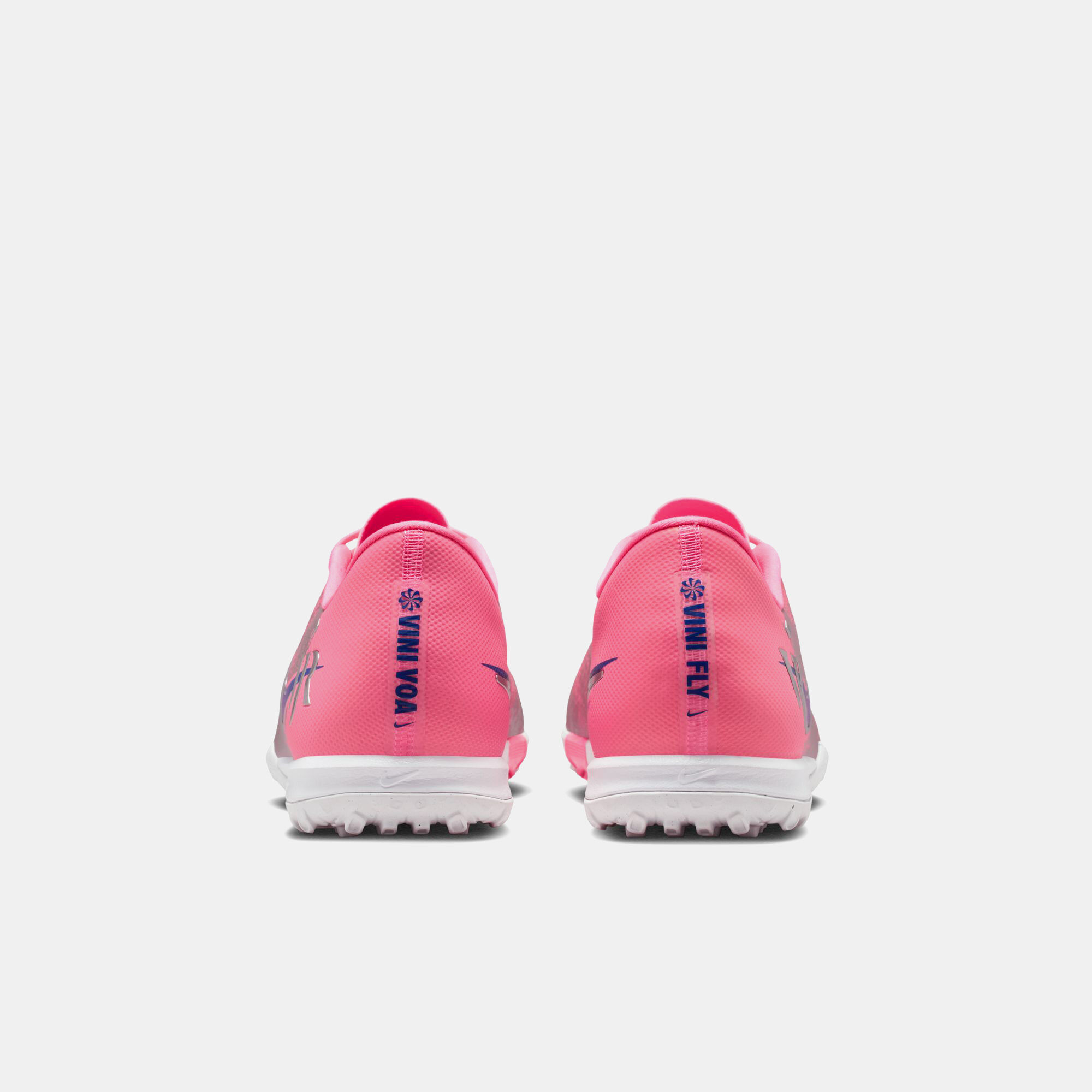 Vinicius Junior Nike Mercurial Vapor 16 Academy image number 1