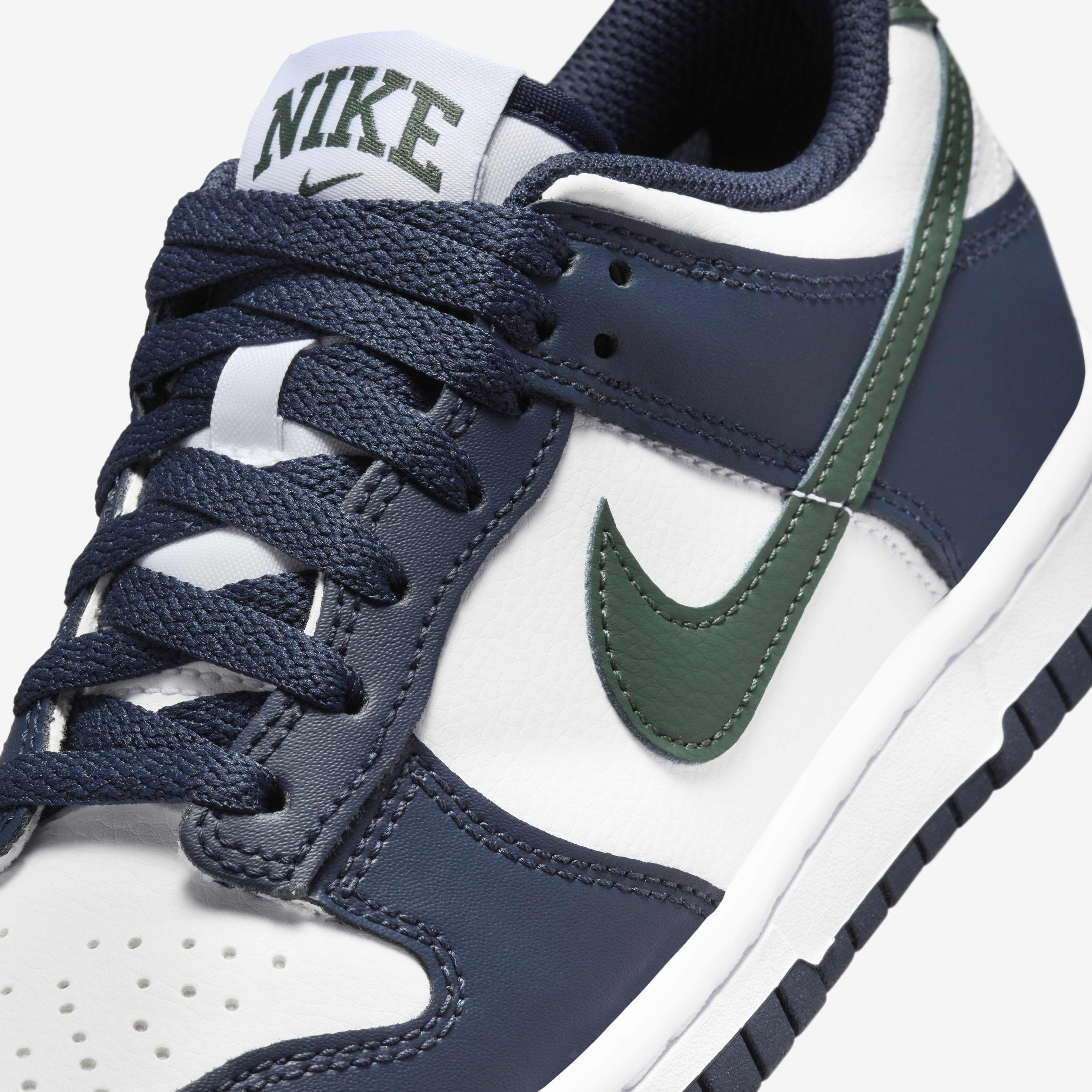 Nike Dunk Low image number 6