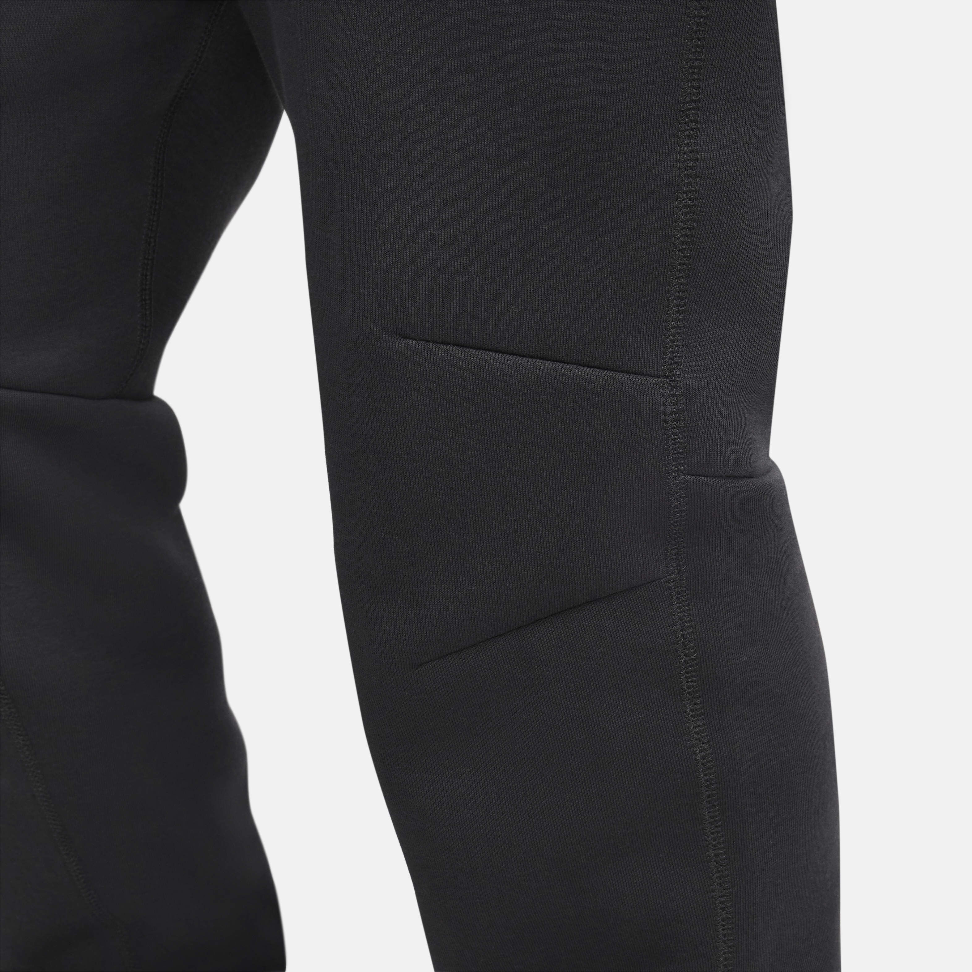 Nike Sportswear Tech Fleece image number 5