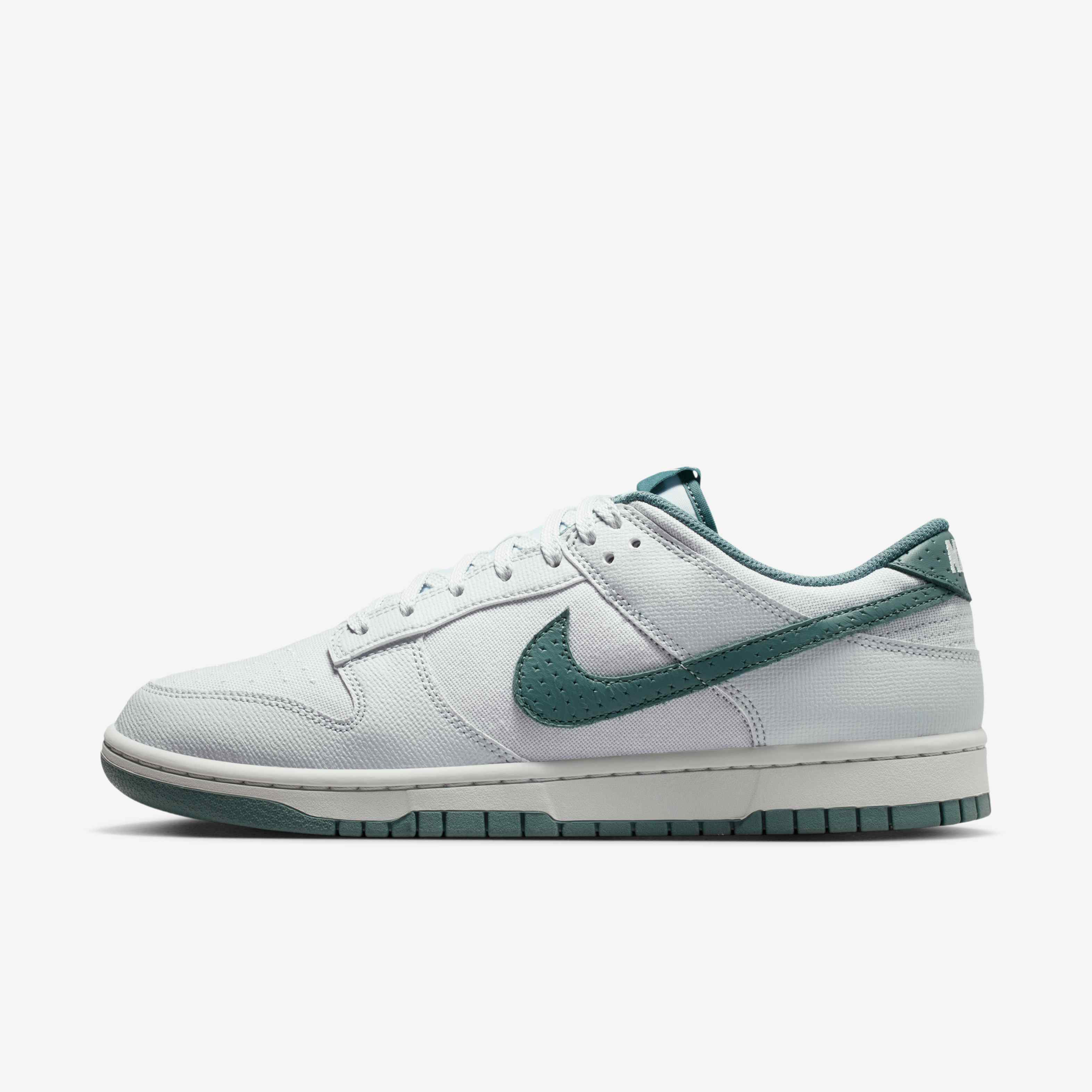 Nike Dunk Low Retro image number 0
