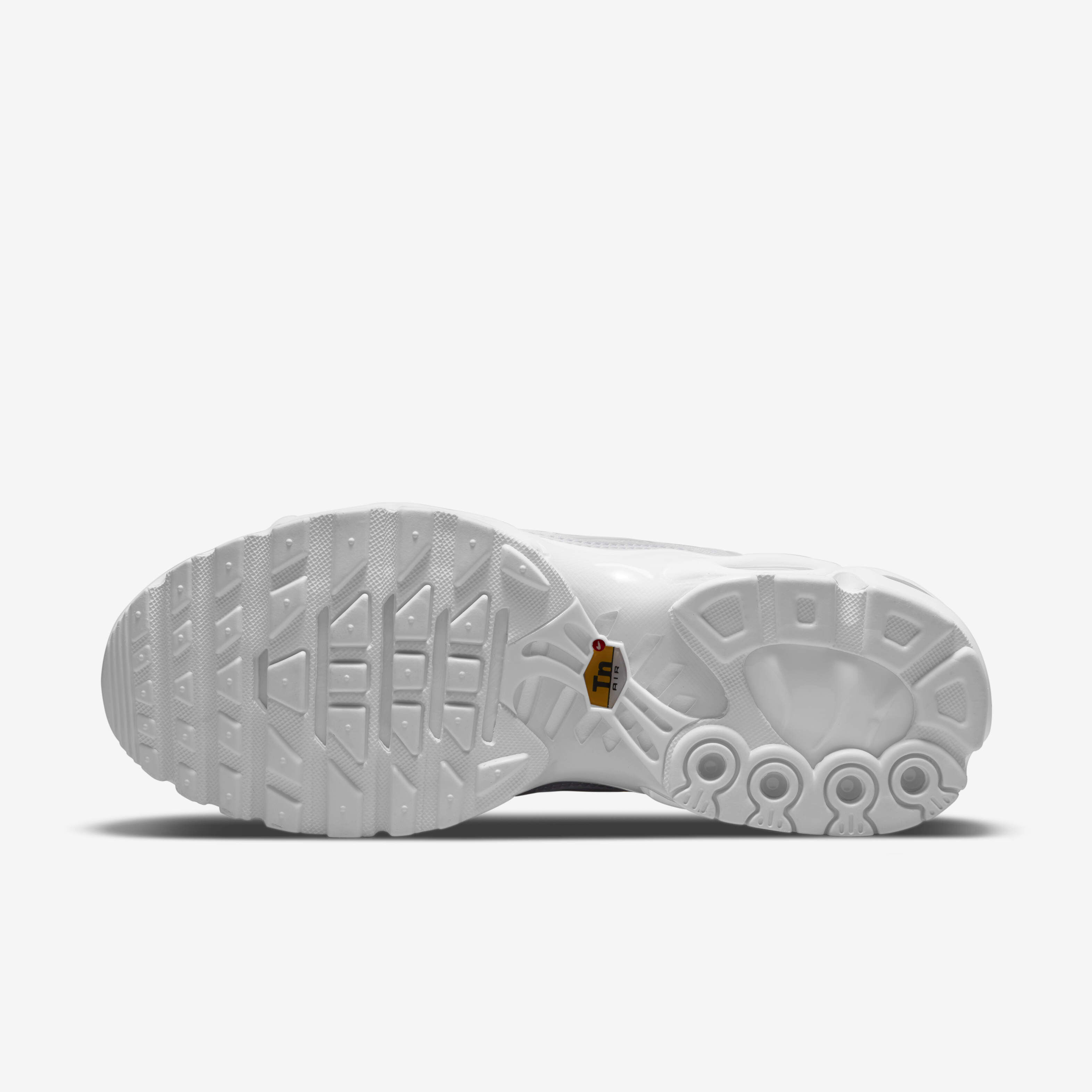 Nike Air Max Plus image number 1