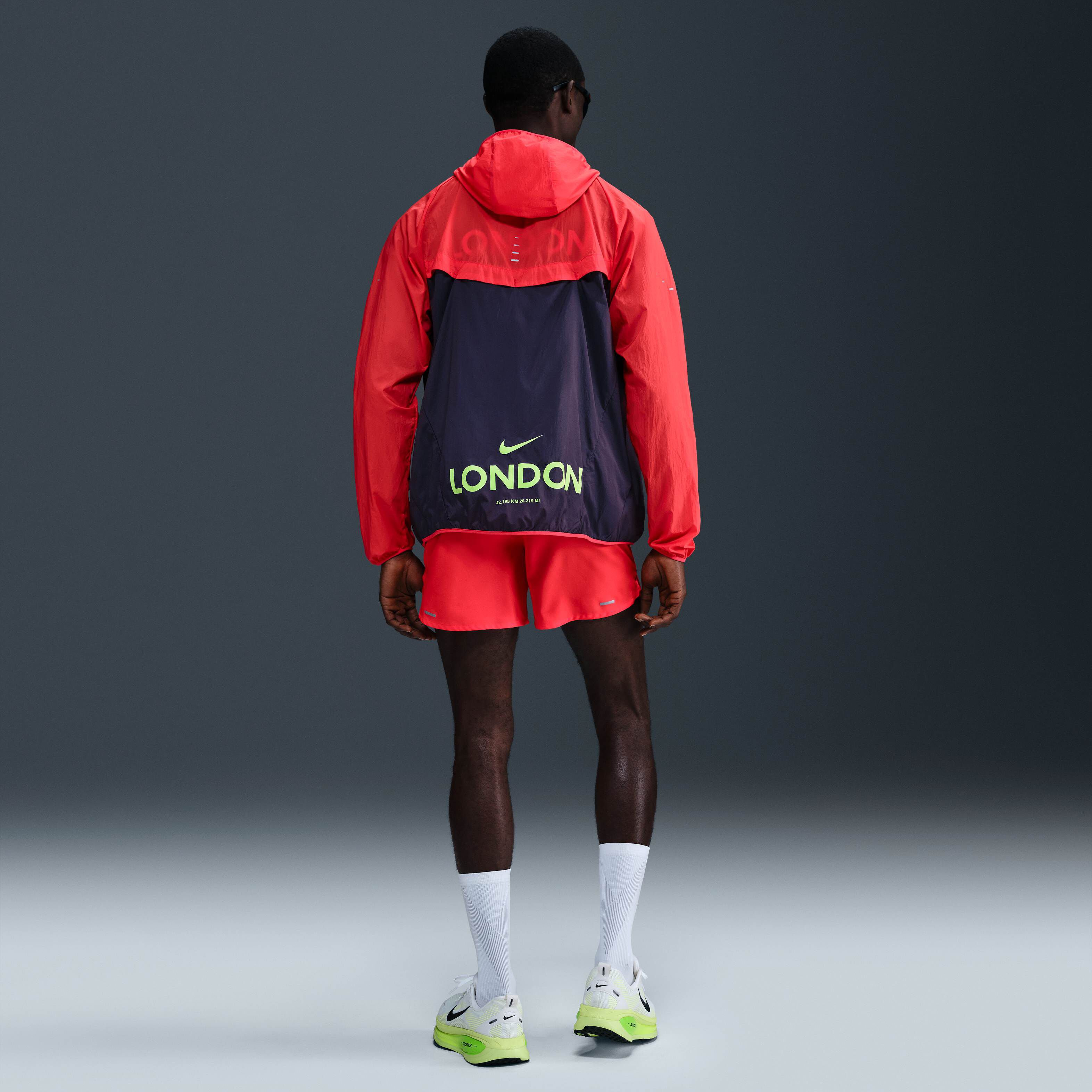 Nike Stride image number 3