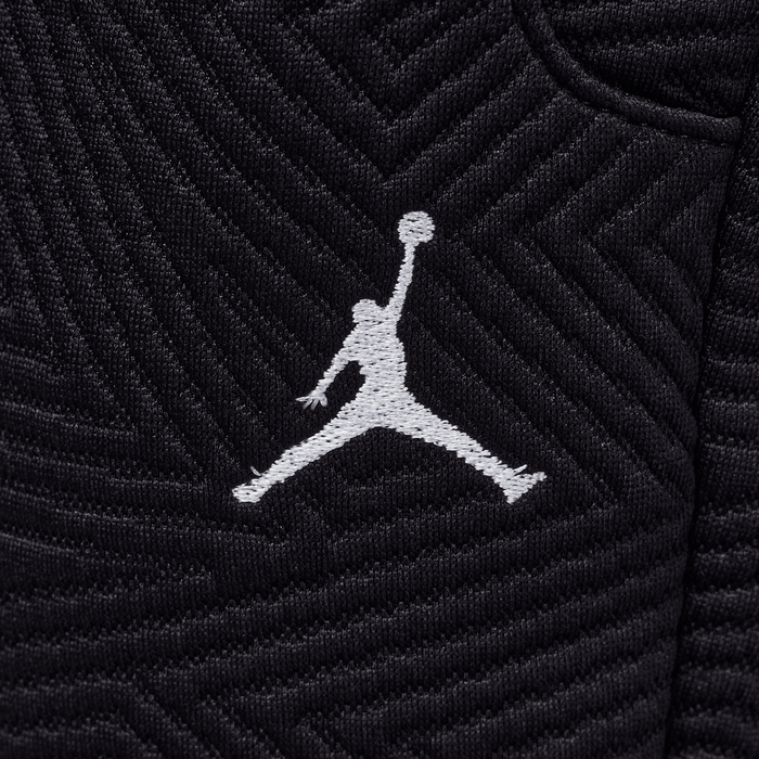 Jordan Sneaker School image number 4 Jordan Sneaker School image number 4