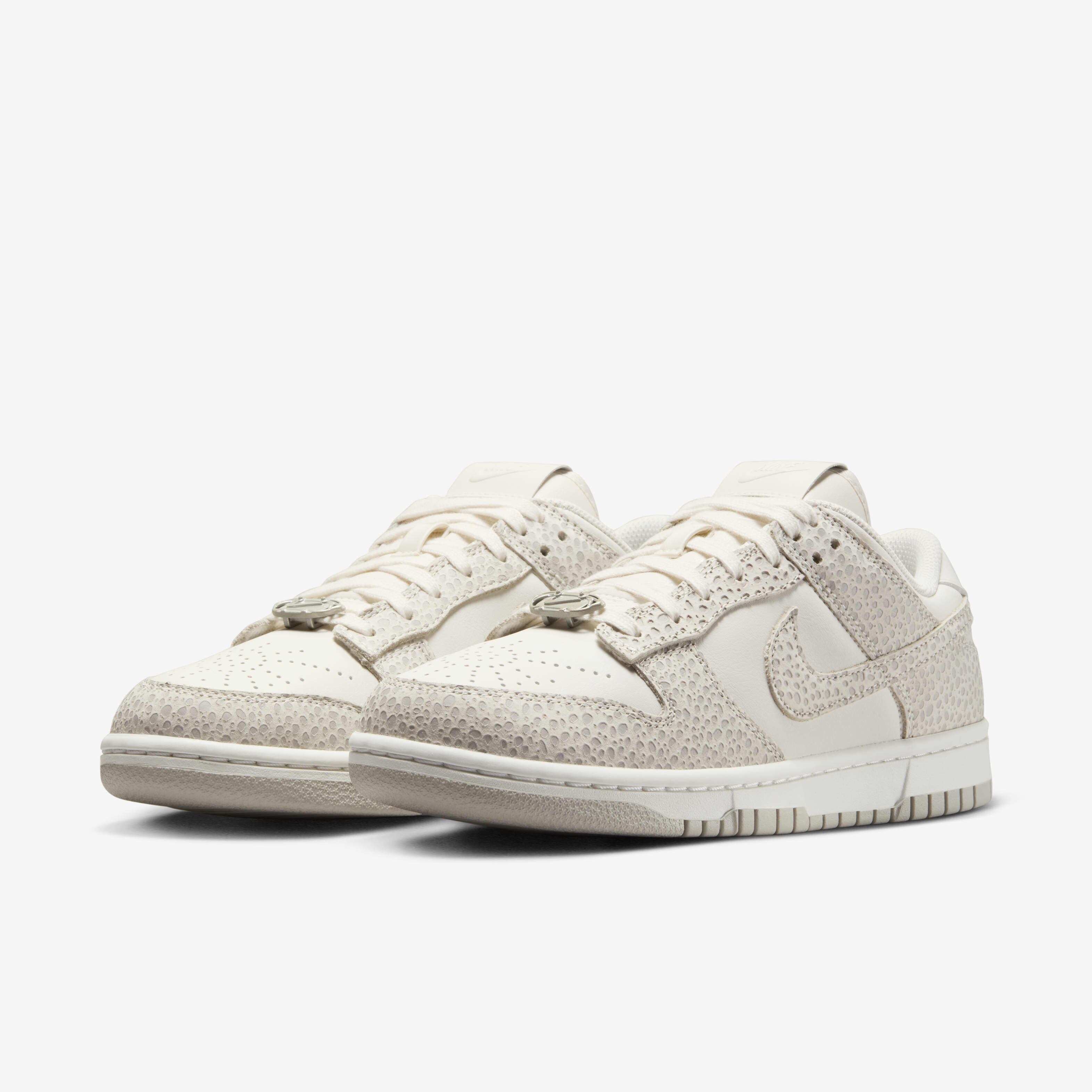Nike Dunk Low Premium image number 4