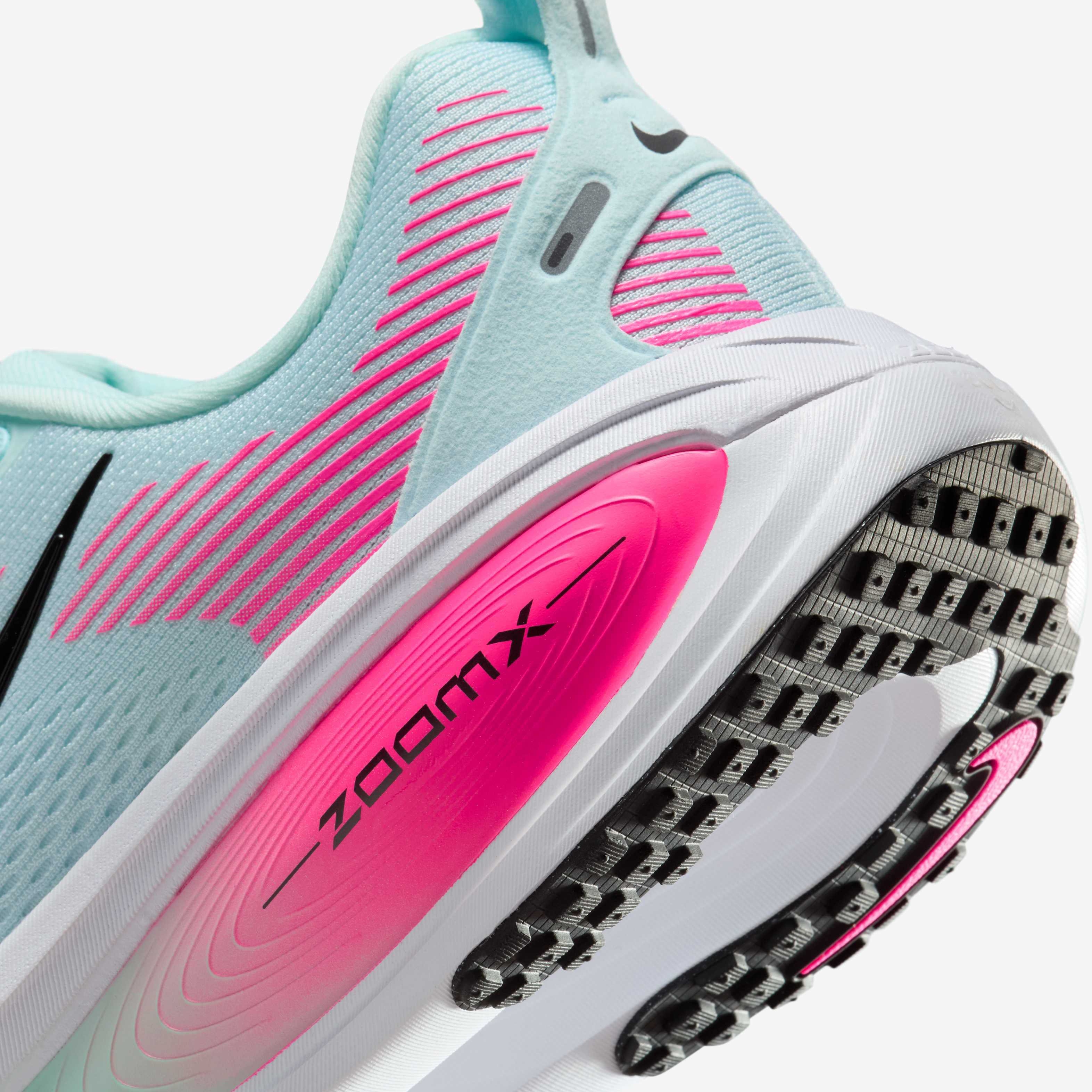 نايكي فوميرو 18 image number 7