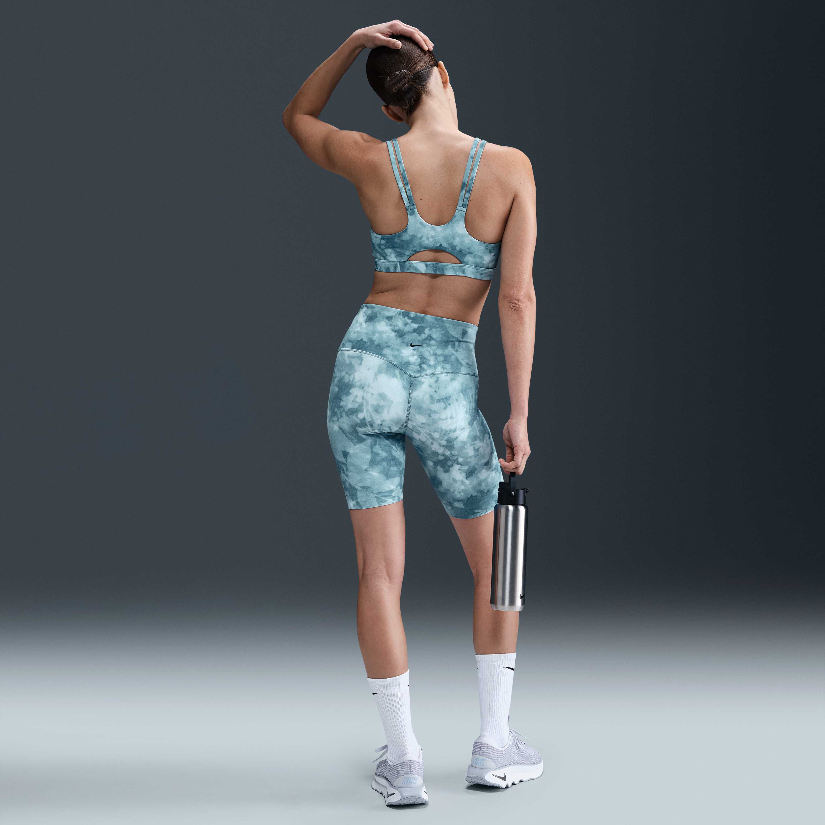 Nike Zenvy image number 3