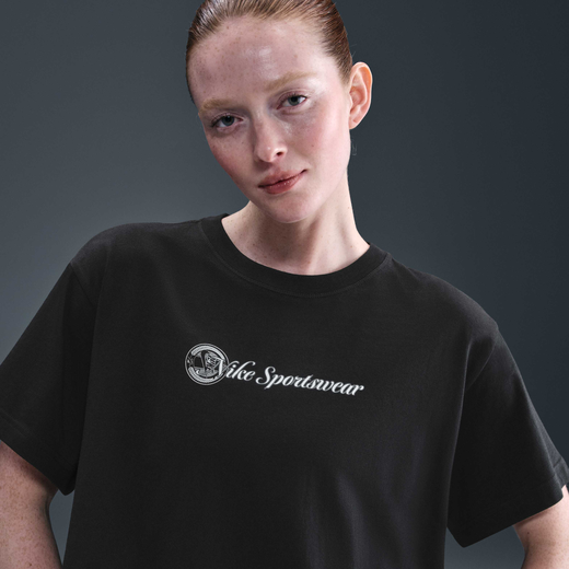 Women's Graphic T Shirts Sale-Nike, Nike Sportswear Club, Women's Loose Cropped T-Shirt