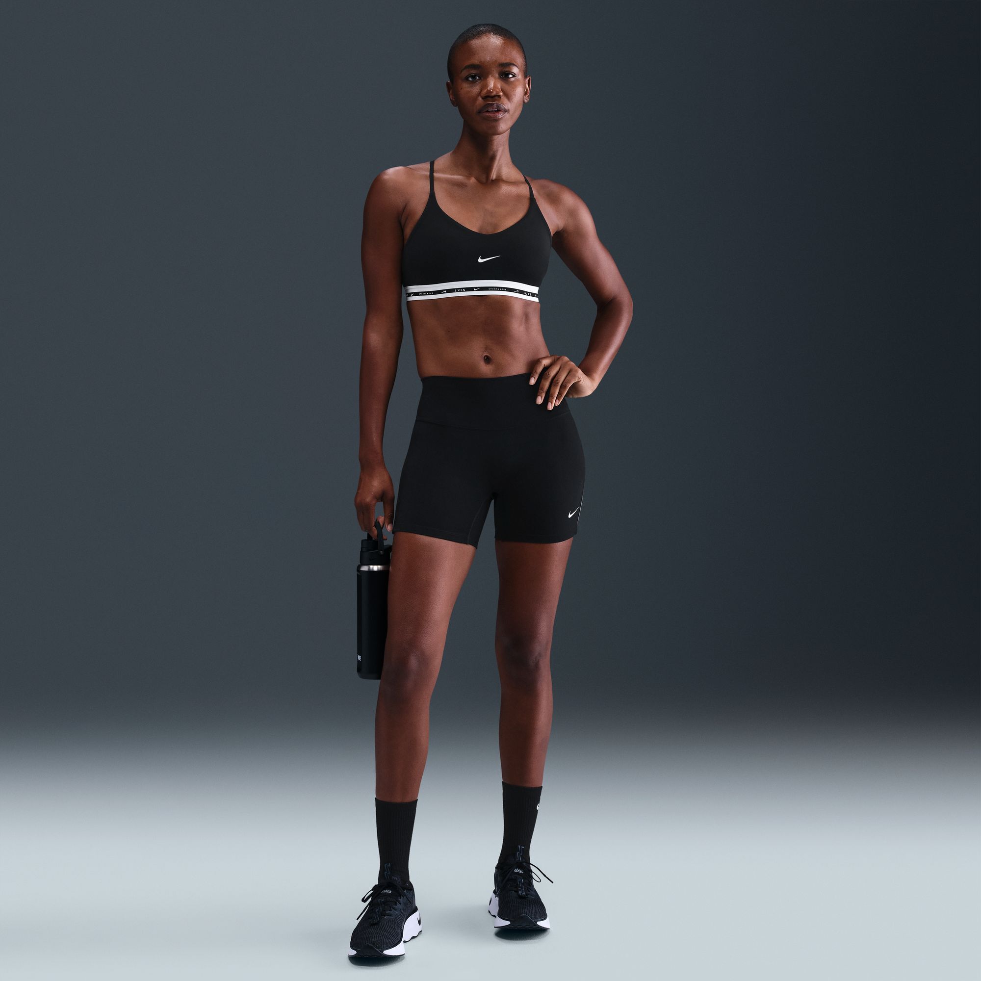 Nike One image number 3