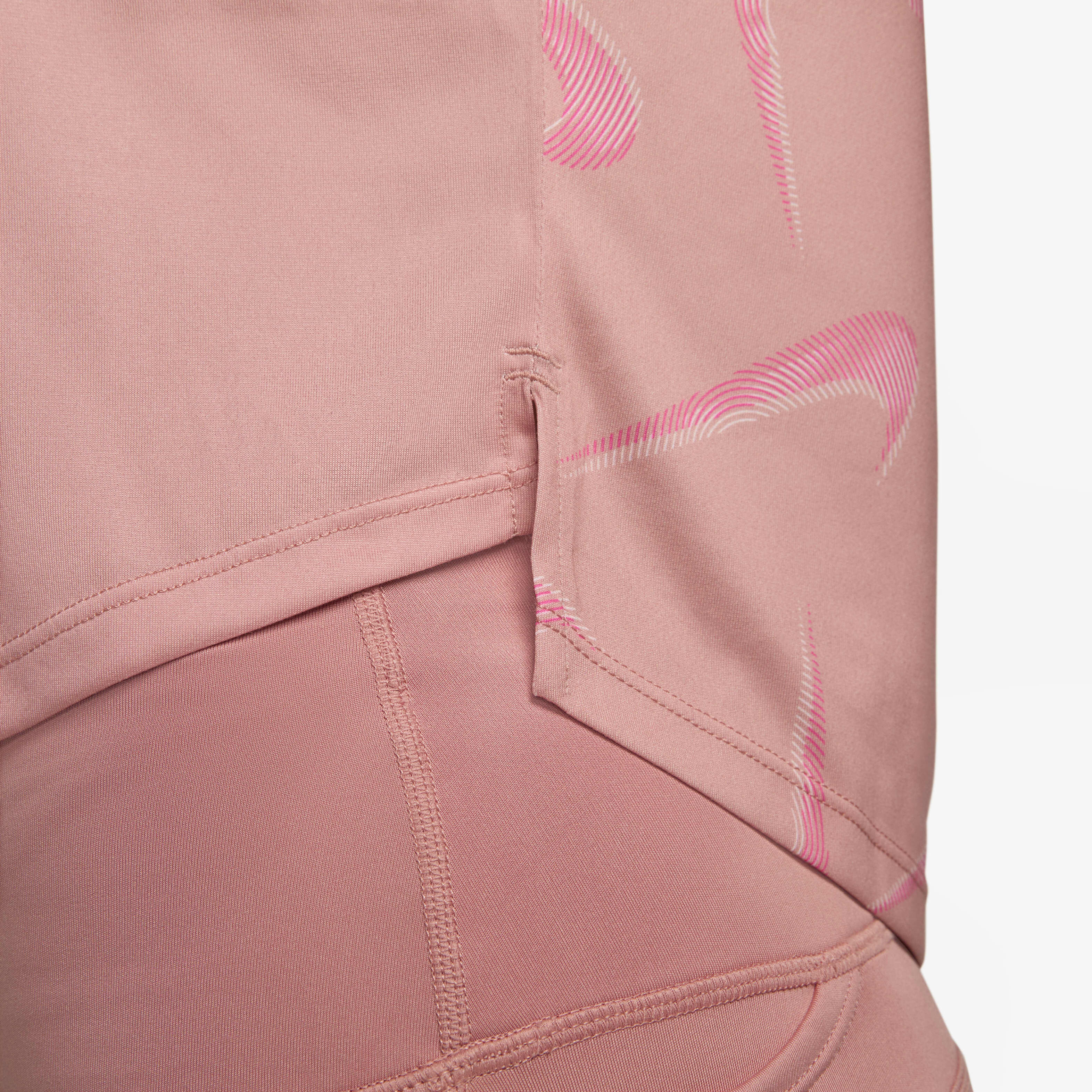 Nike Dri-FIT Swoosh image number 3