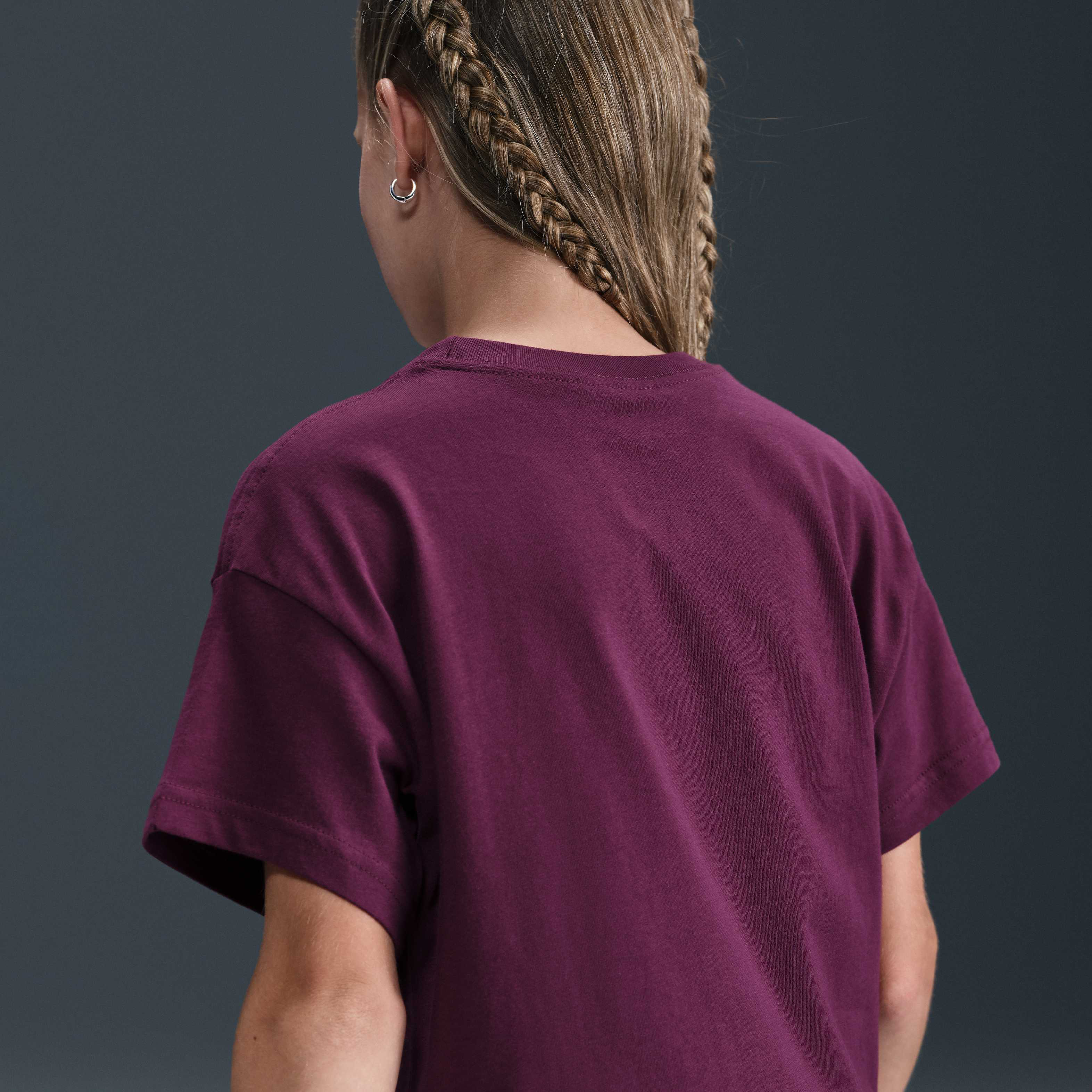 Nike Sportswear Essential image number 1