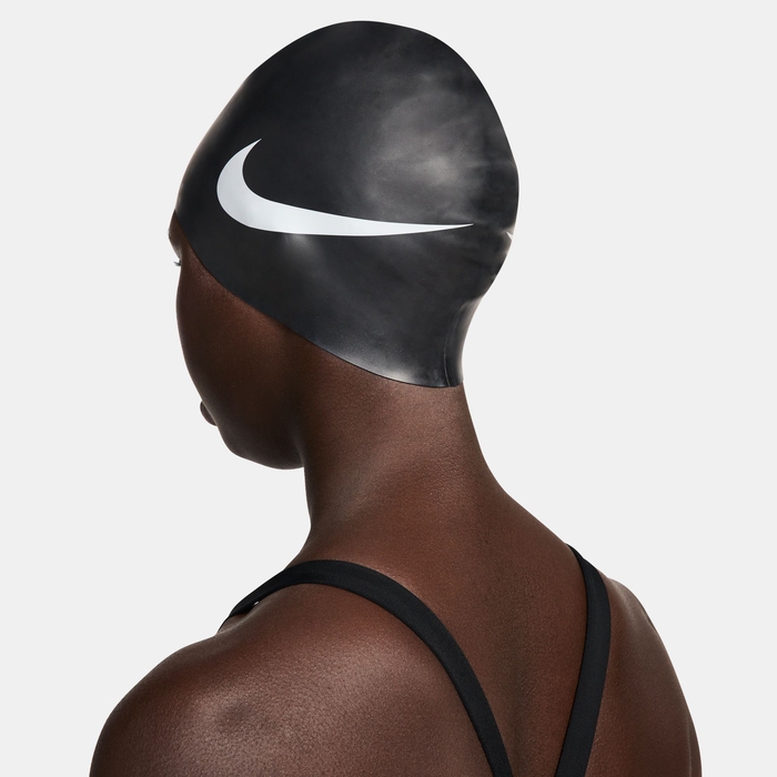 送料無料★NIKE SWIM ビッグ SWOOSH シリコーン水泳帽 593 Buy Nike Swim Big Swoosh Swim Cap - Black/White | Nike UAE