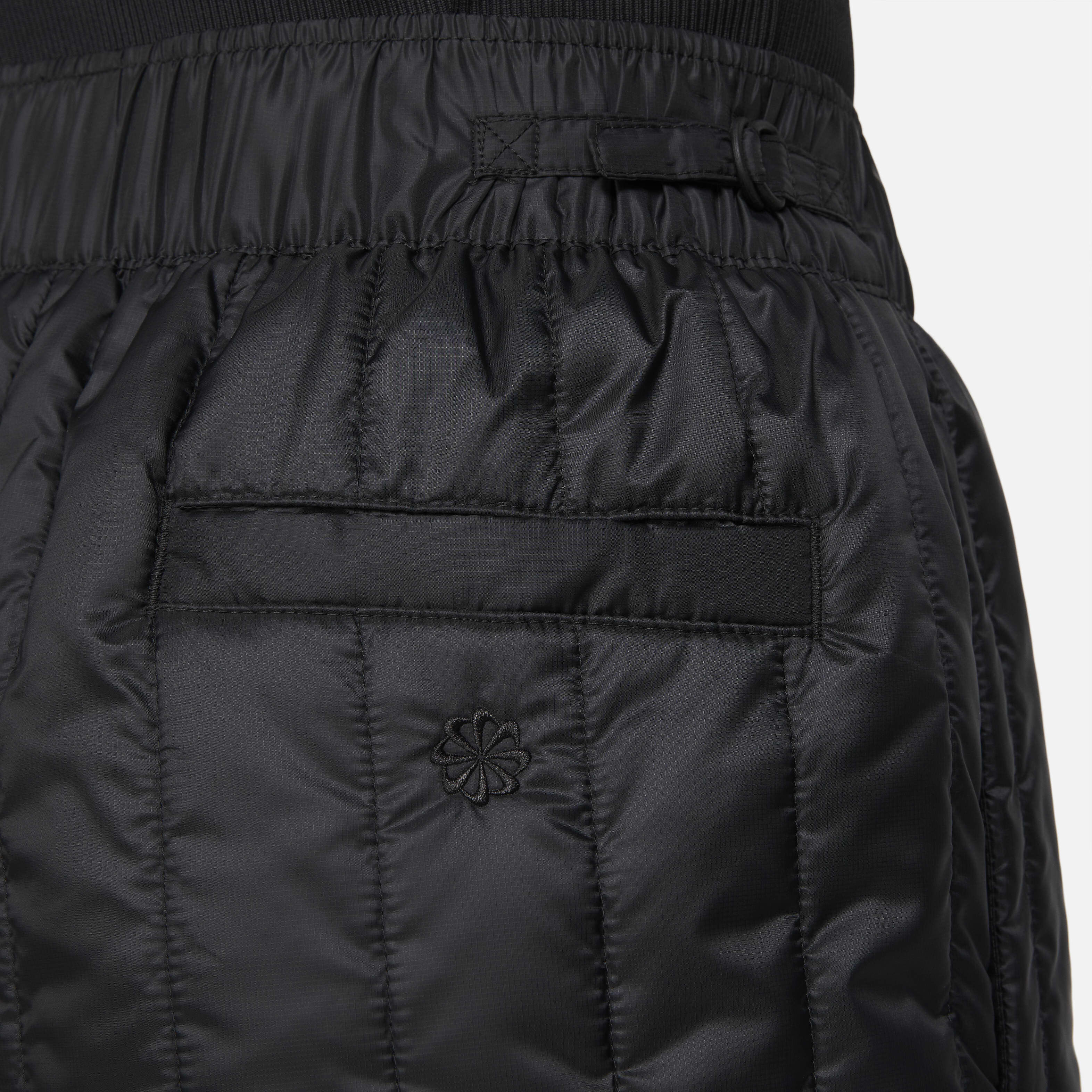 Nike Sportswear Therma-FIT Tech Pack image number 3