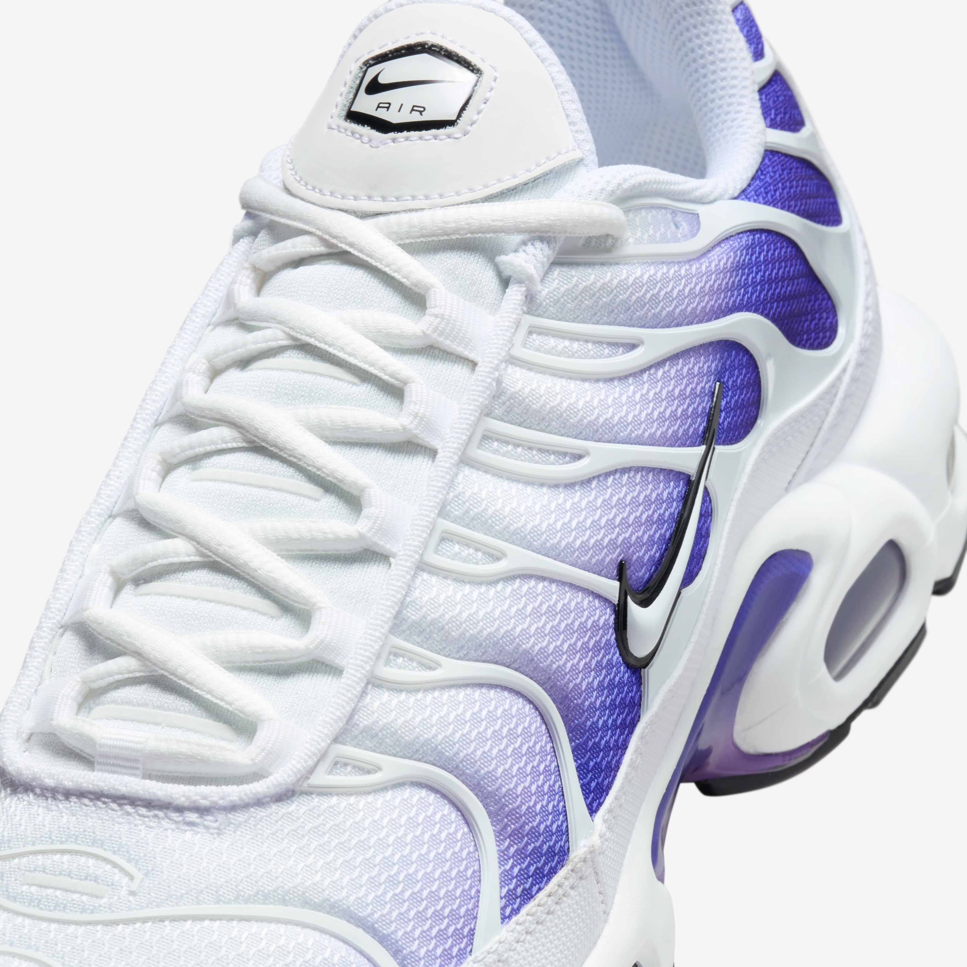 Nike Air Max Plus image number 6