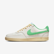Nike Court Vision Low
