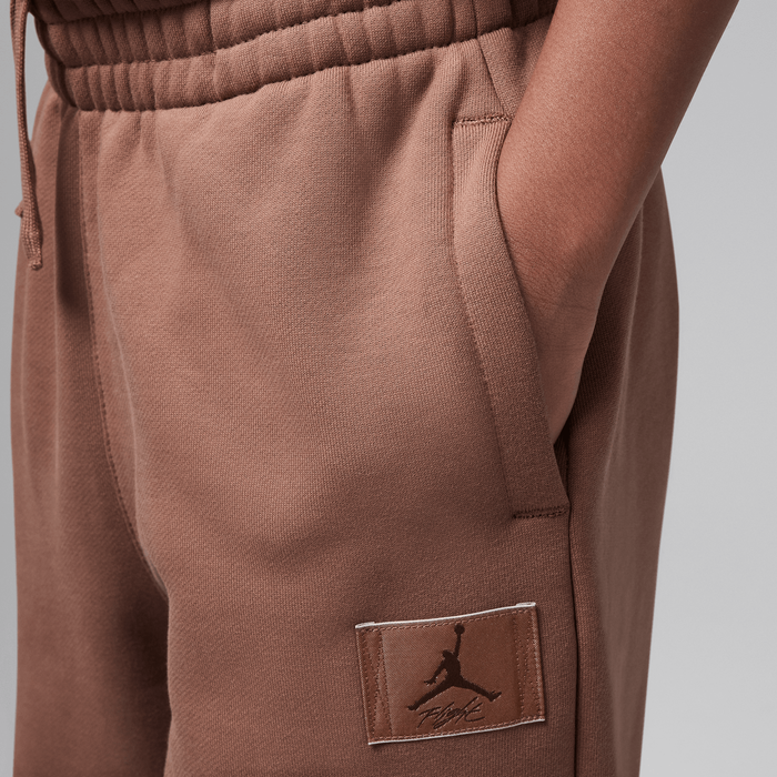 Jordan Flight Essentials image number 2 Jordan Flight Essentials image number 2