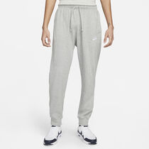 Nike Sportswear Club