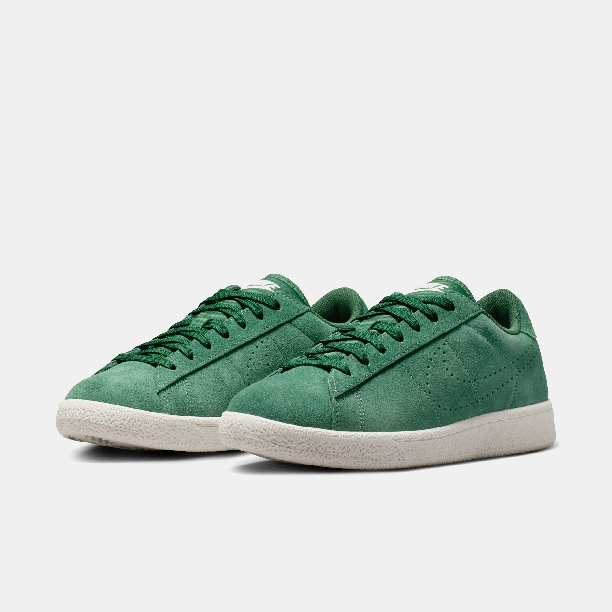 Nike Tennis Classic image number 2
