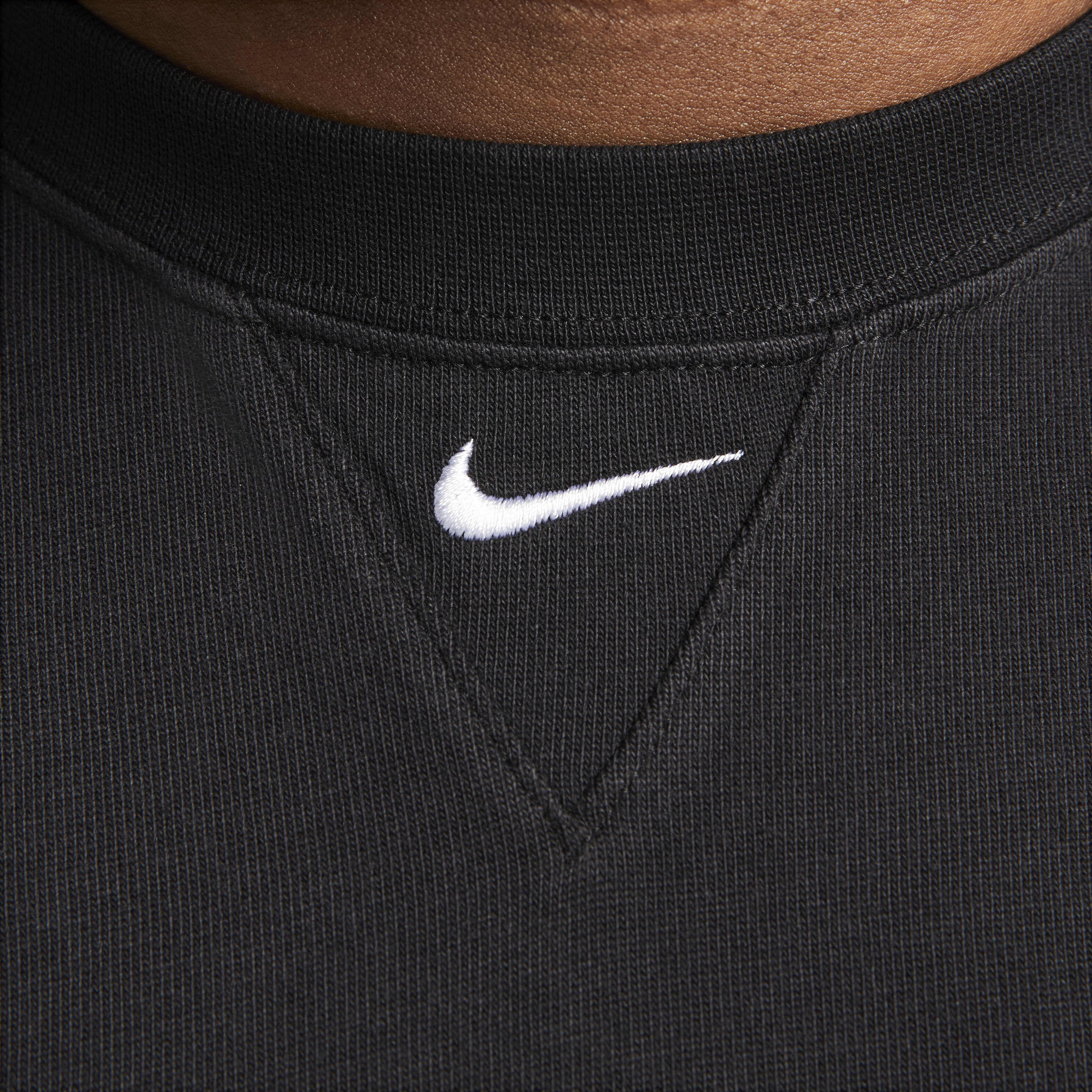 Nike Solo Swoosh image number 7
