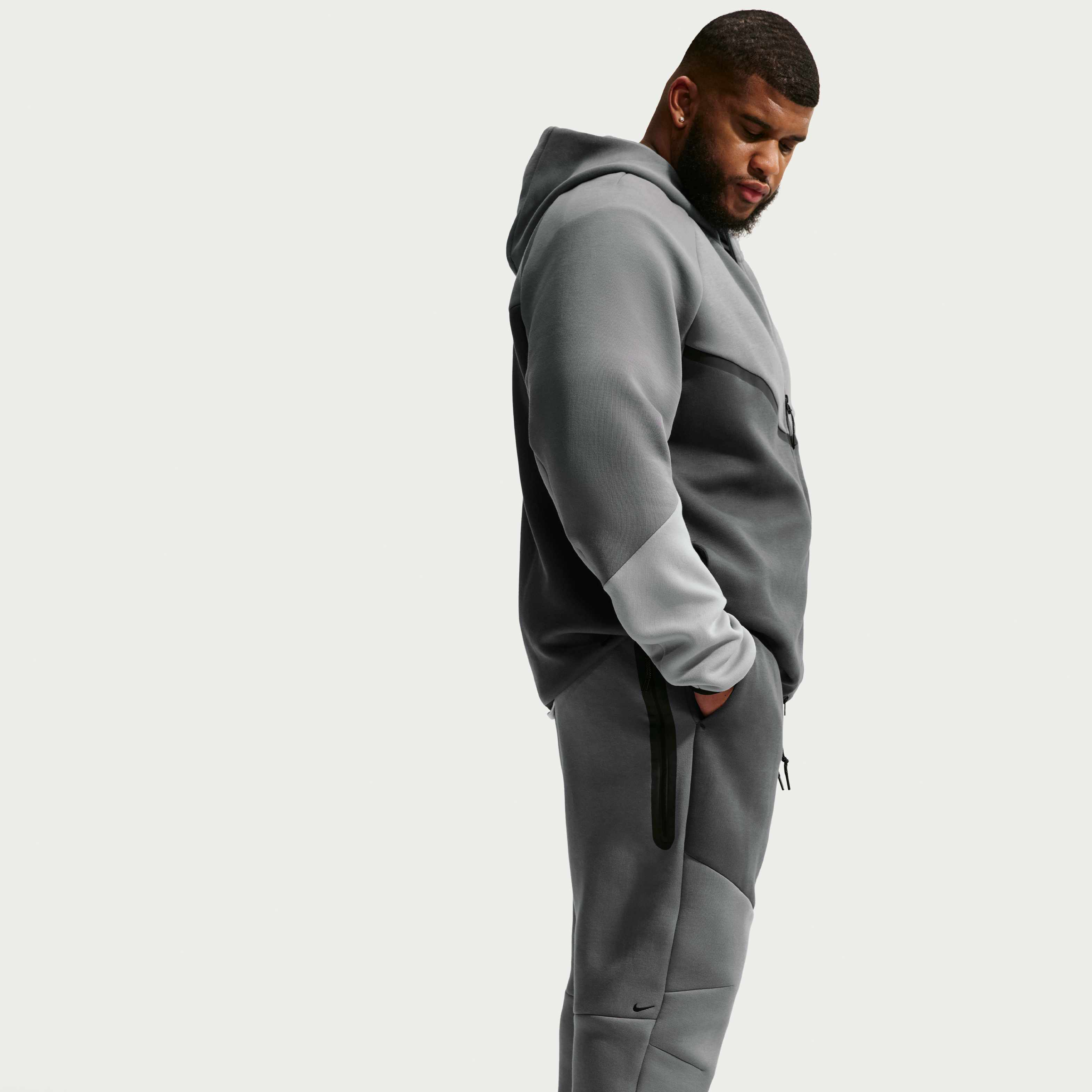 Nike Tech image number 8