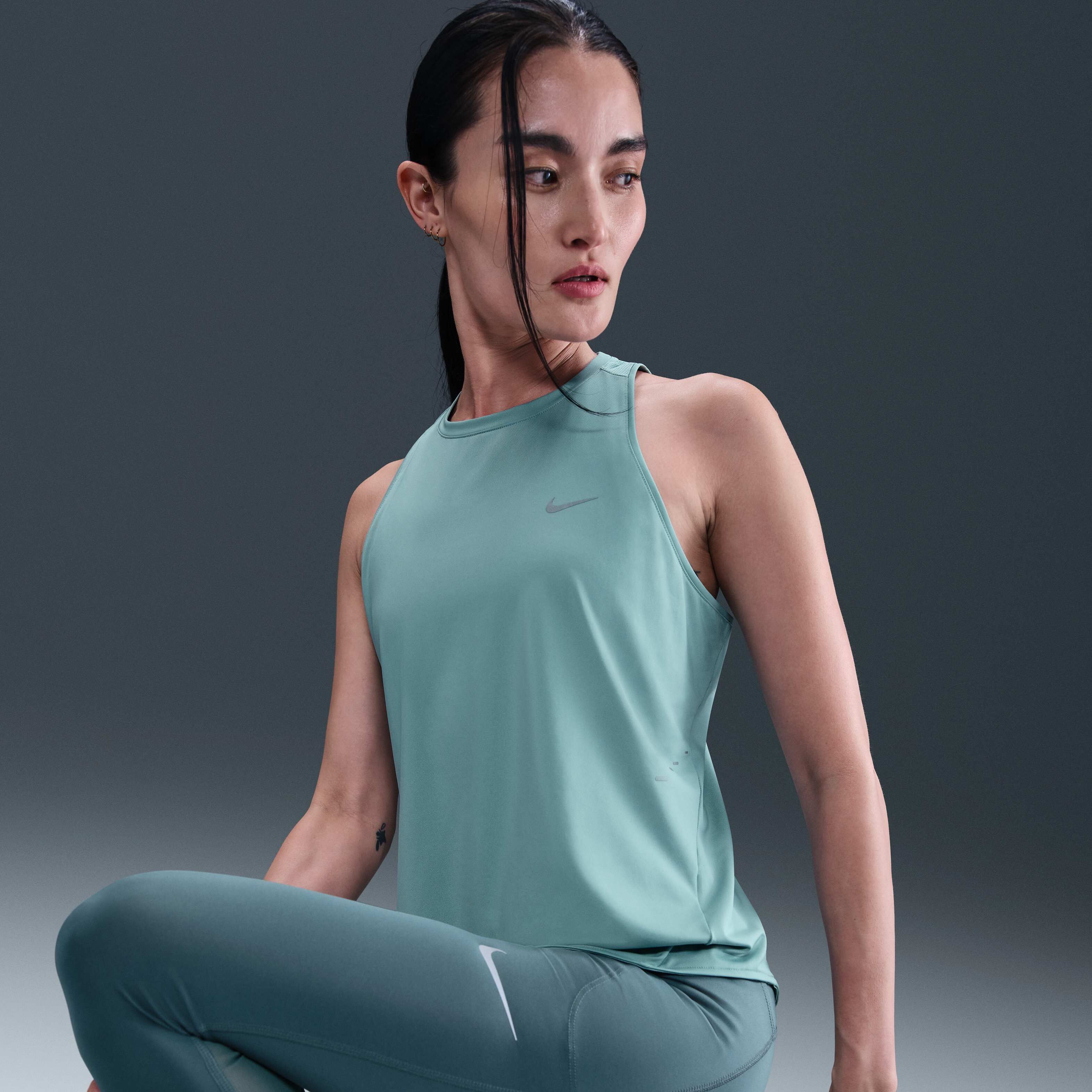 نايكي سويفت image number 2