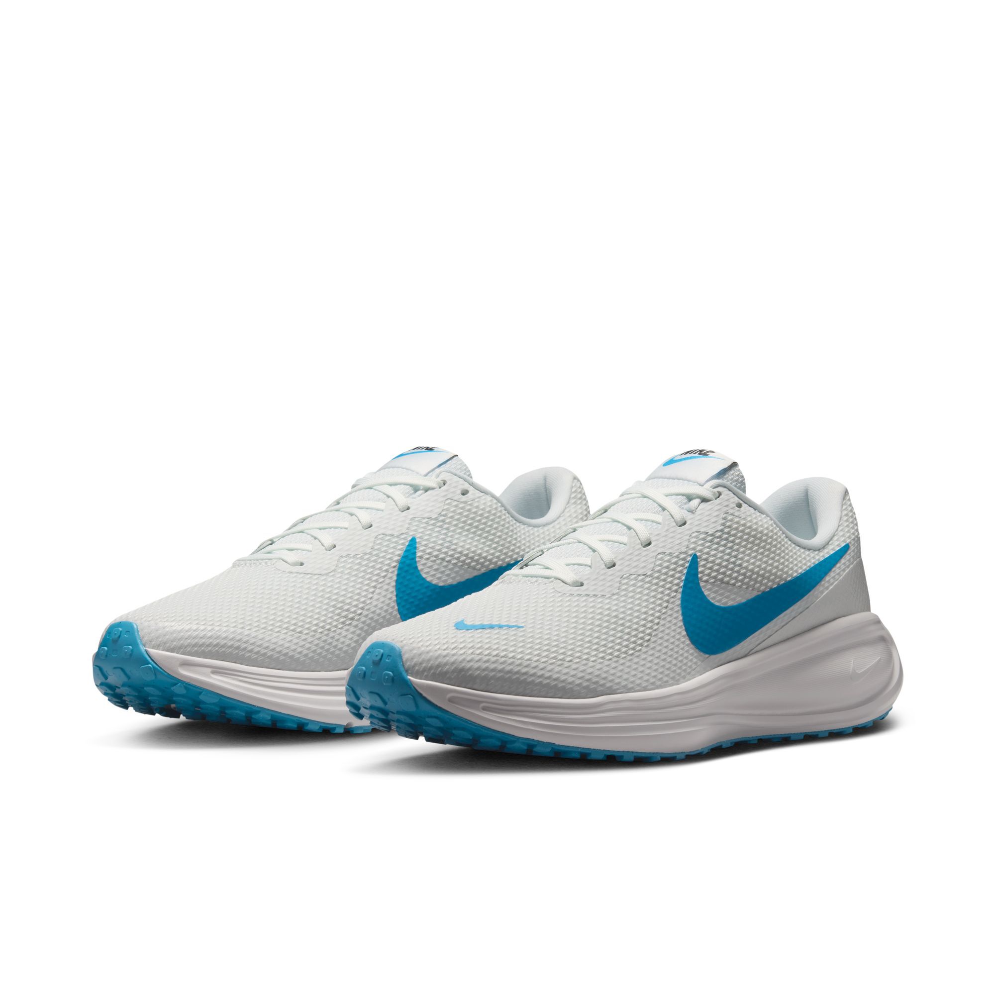 Nike Revolution 8 image number 2