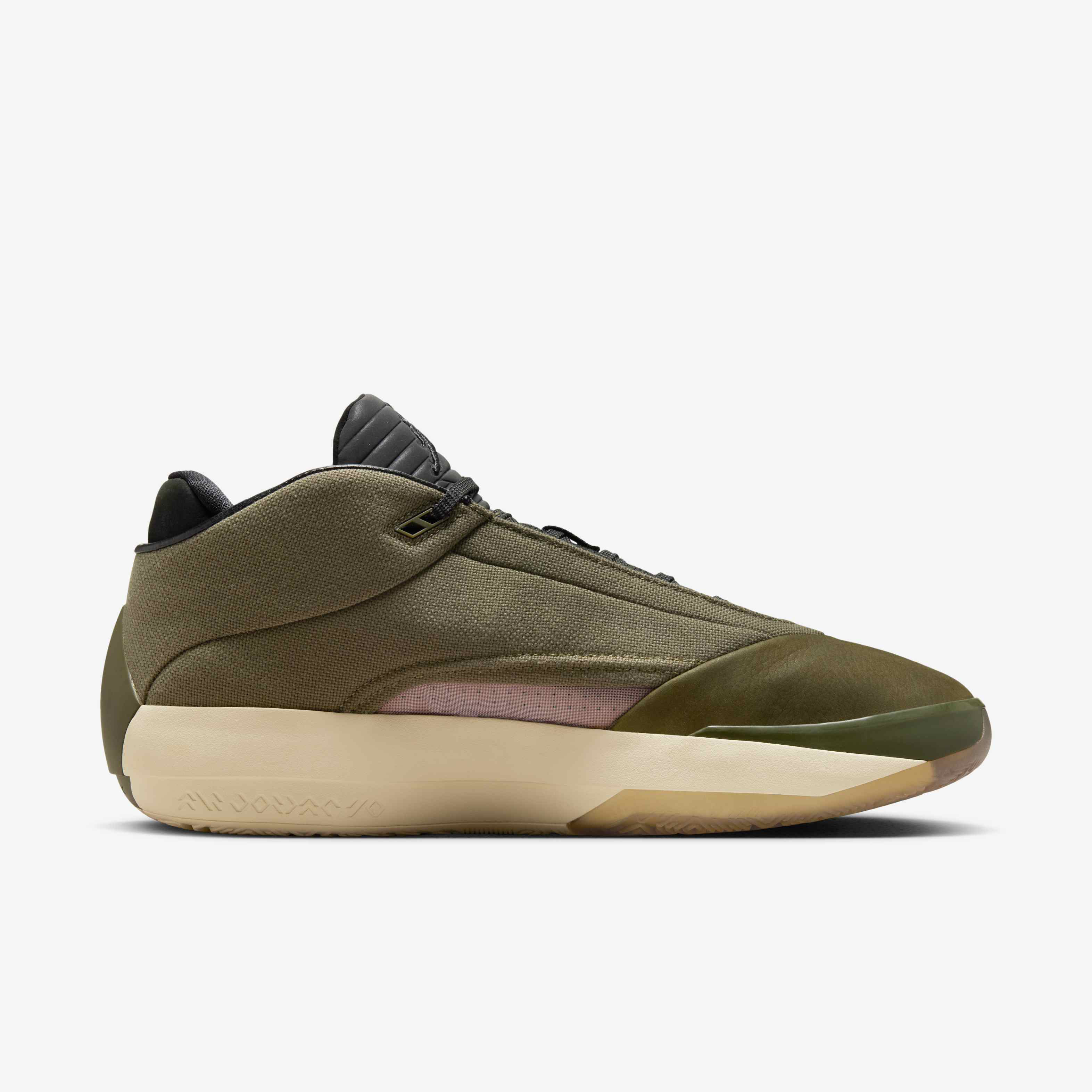 Air Jordan 40 "Heritage" image number 2