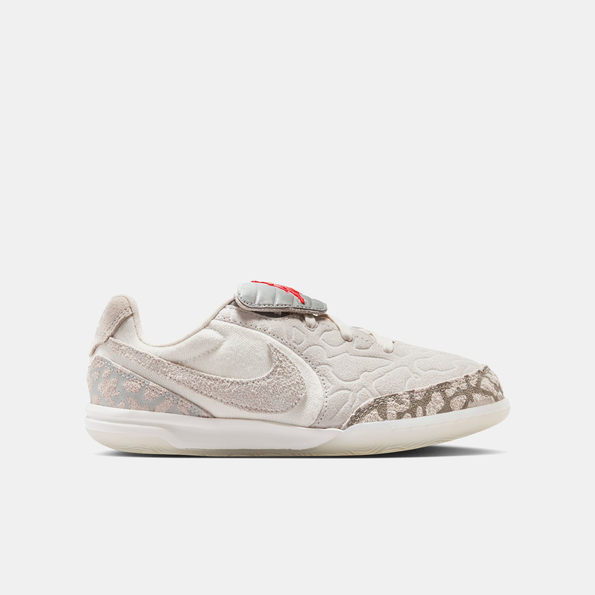 Jordan Jr. Tiempo Streetgato SE image number 5