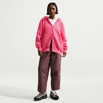 نايكي سبورتسوير