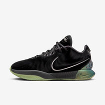 LeBron XXI