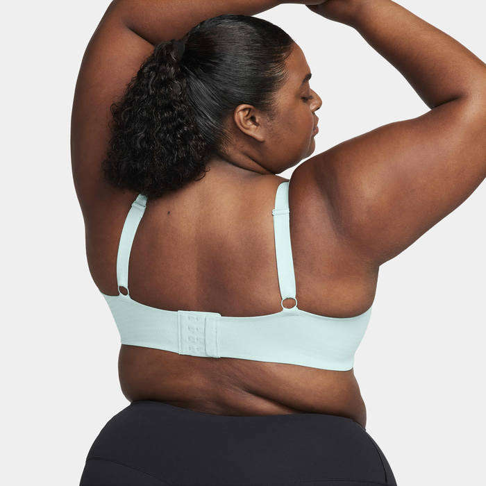 نايكي اليت مينيماليست image number 10 نايكي اليت مينيماليست image number 10