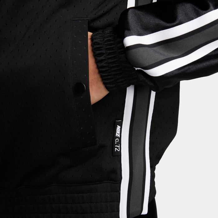 Nike image number 3 Nike image number 3