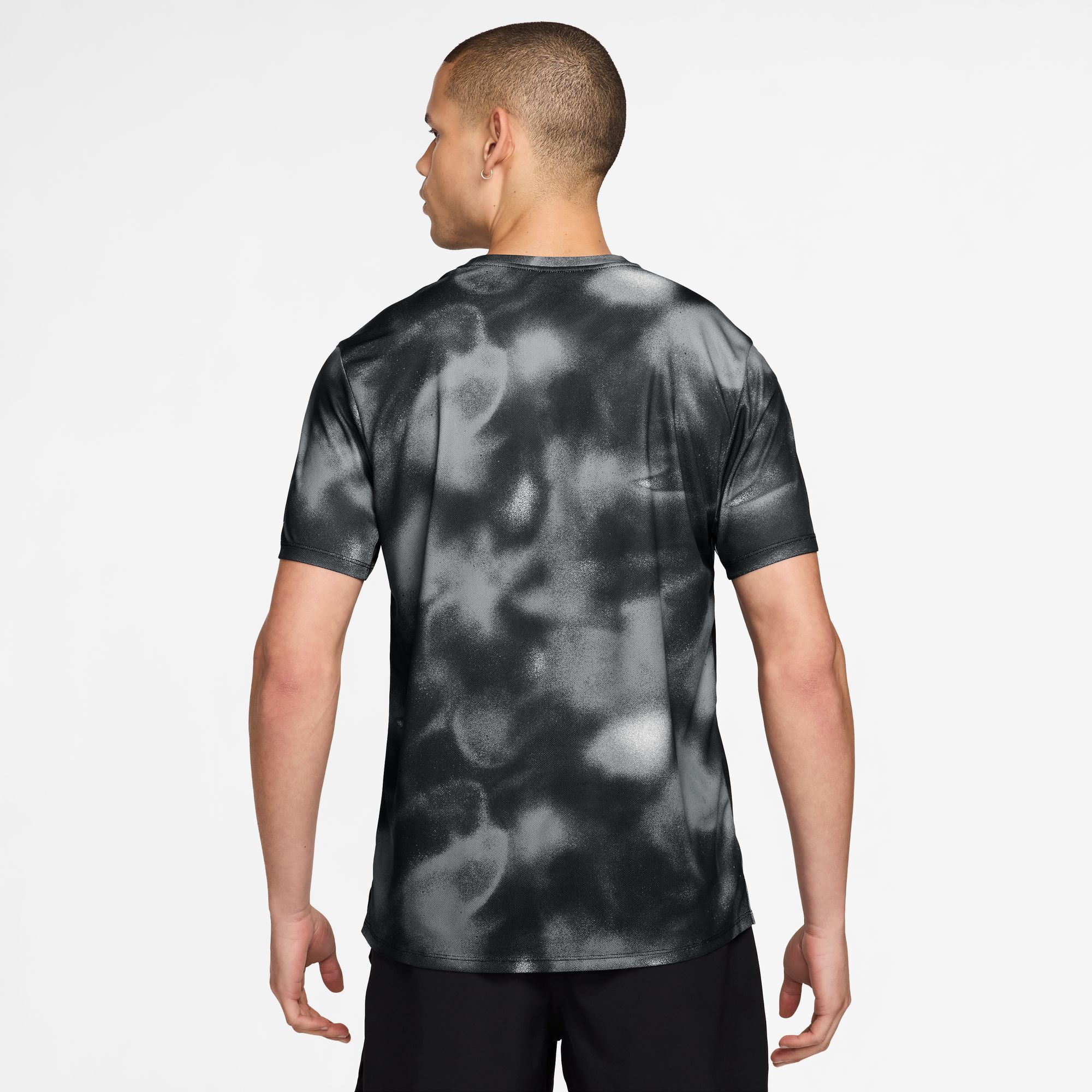 Nike Miler image number 1