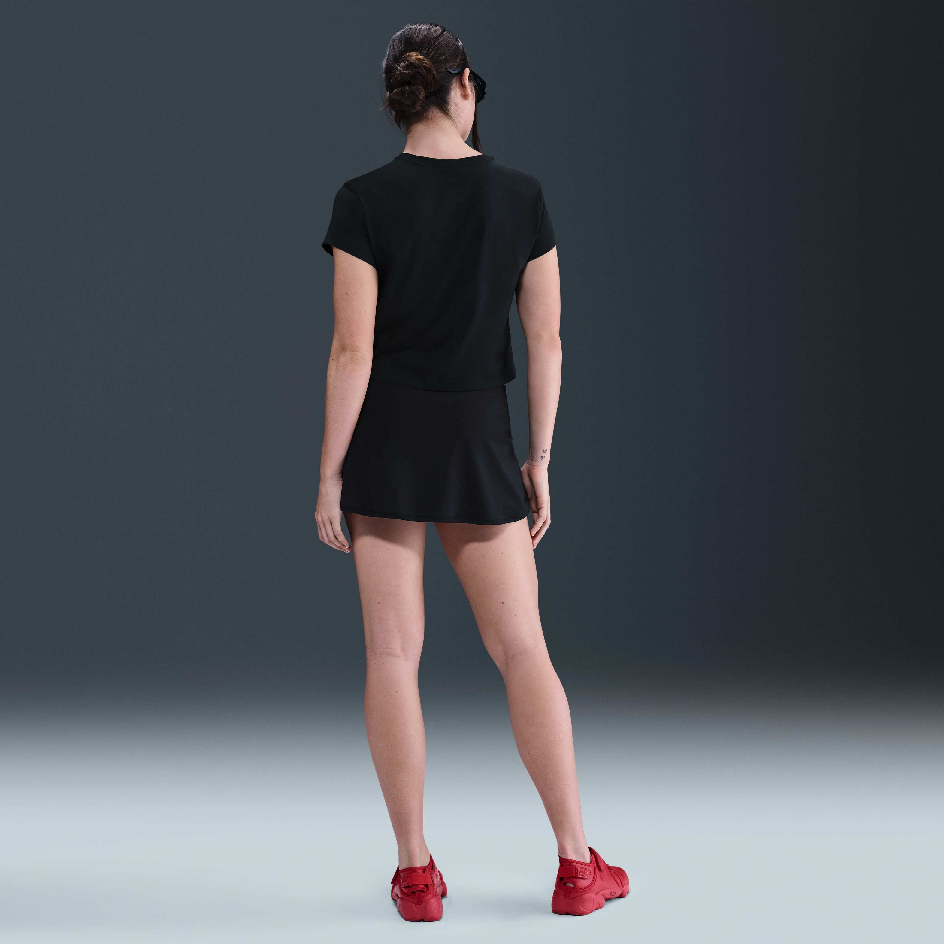 نايكي سبورتسوير image number 4