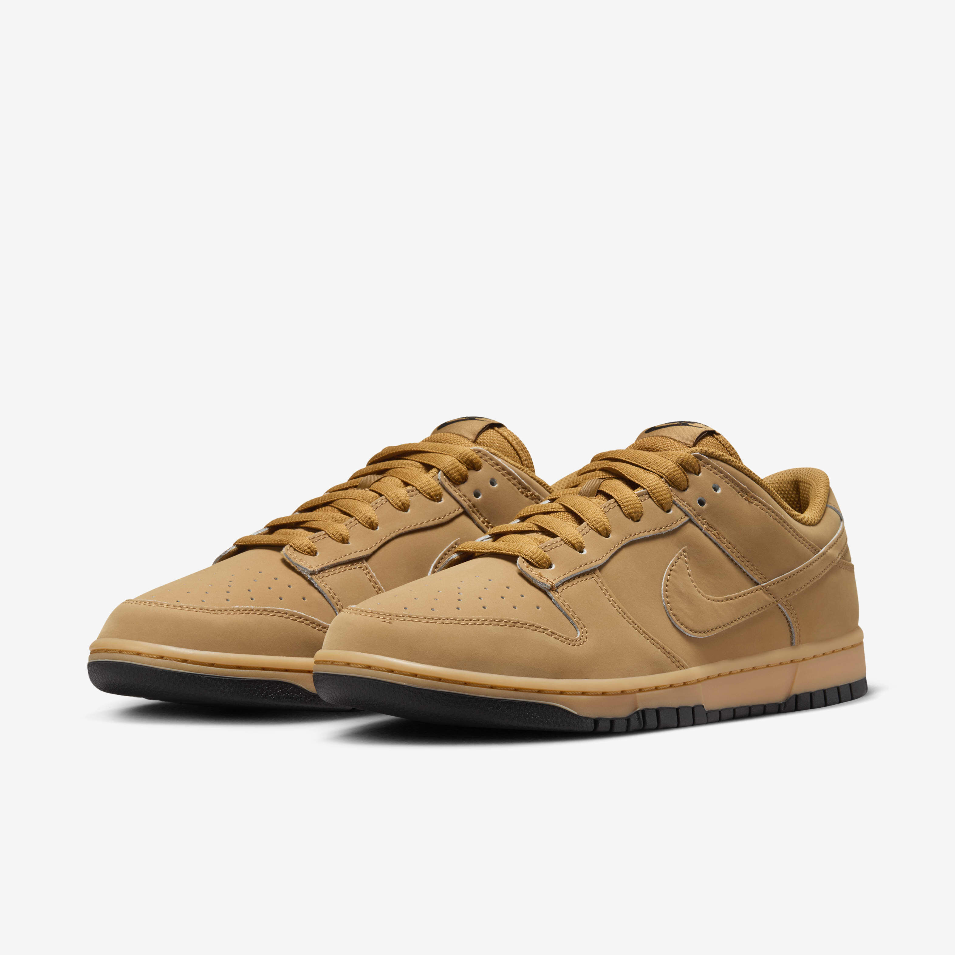 Nike Dunk Low Retro SE image number 4