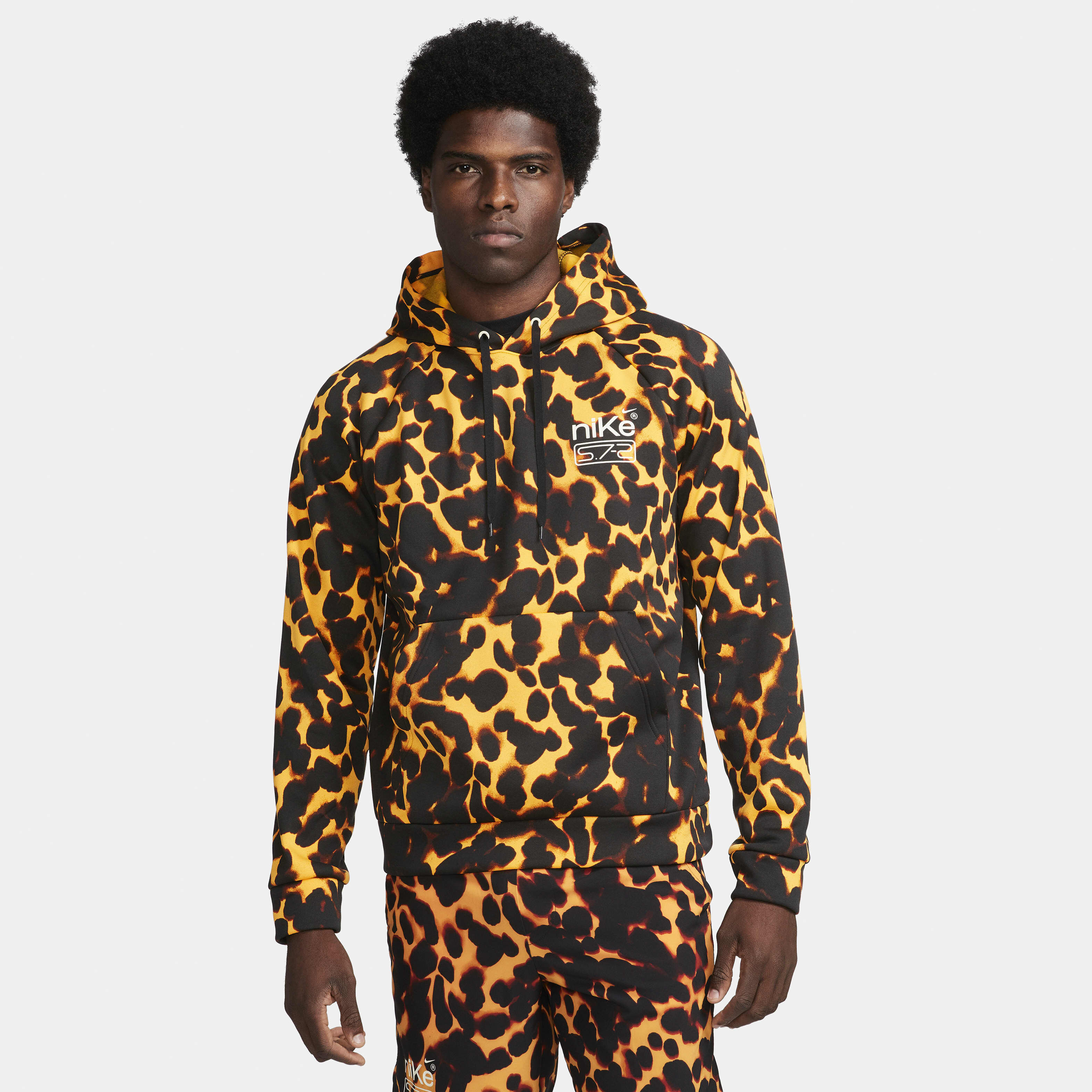 Buy Nike Studio '72 Men's Therma-FIT Hooded Fitness