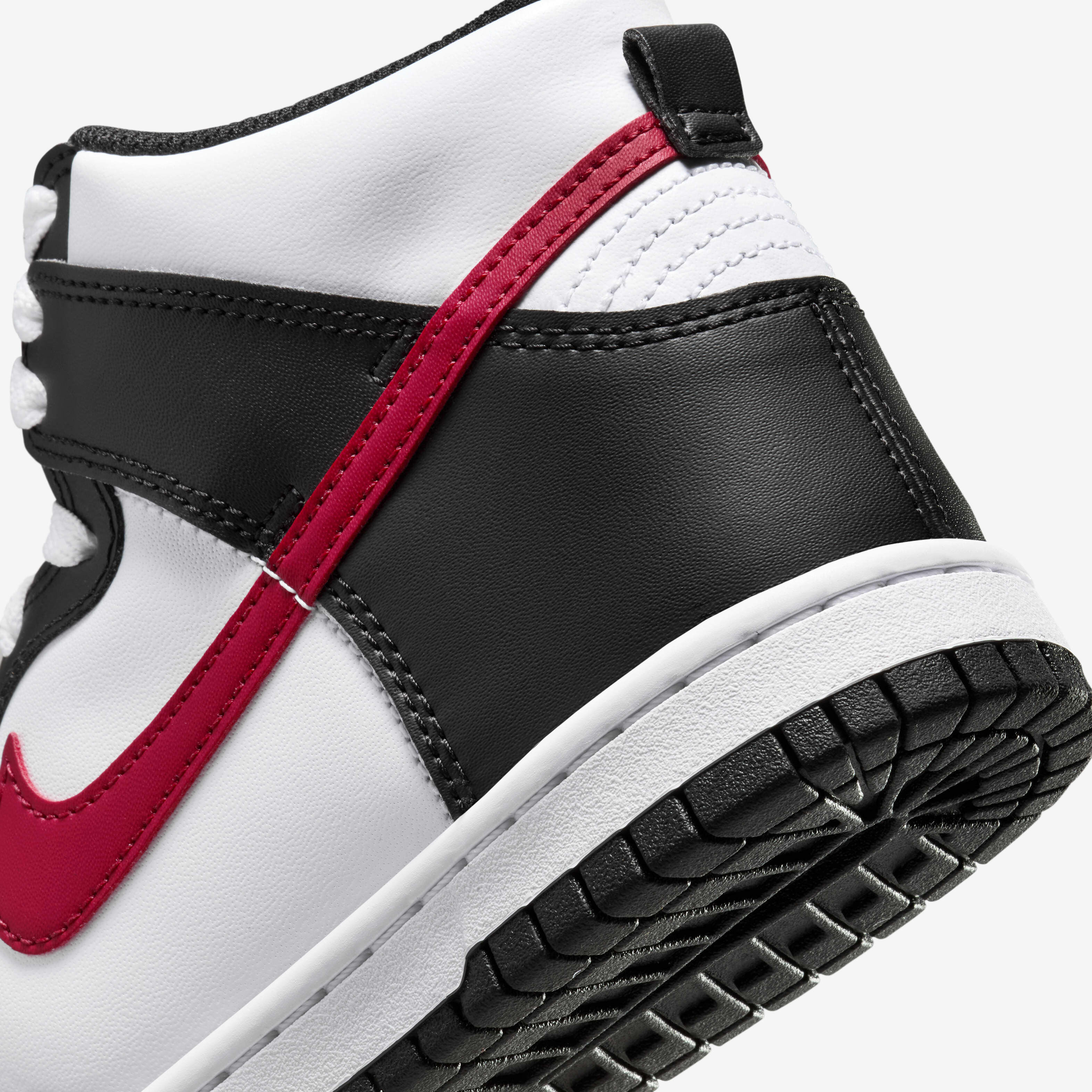 Nike jordan dunk high top