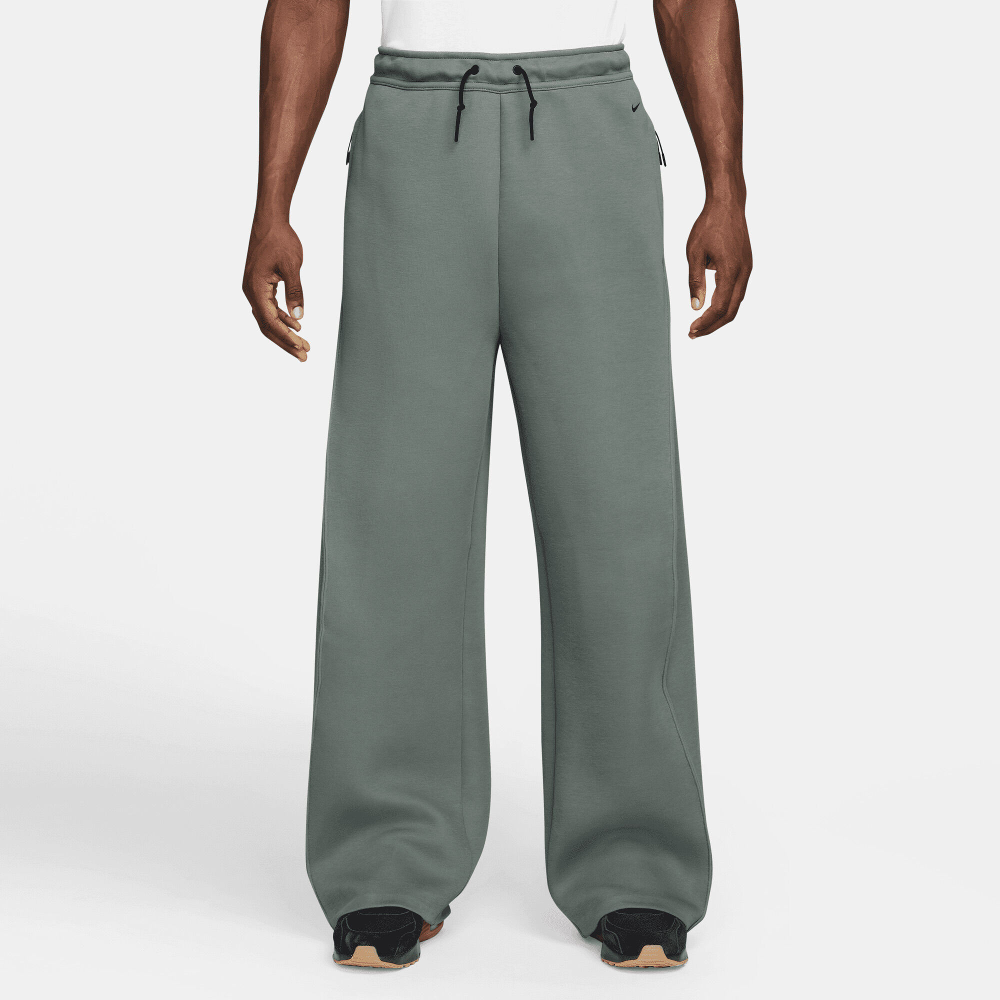 نايكي تك image number 0