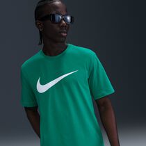 Nike Sportswear Swoosh