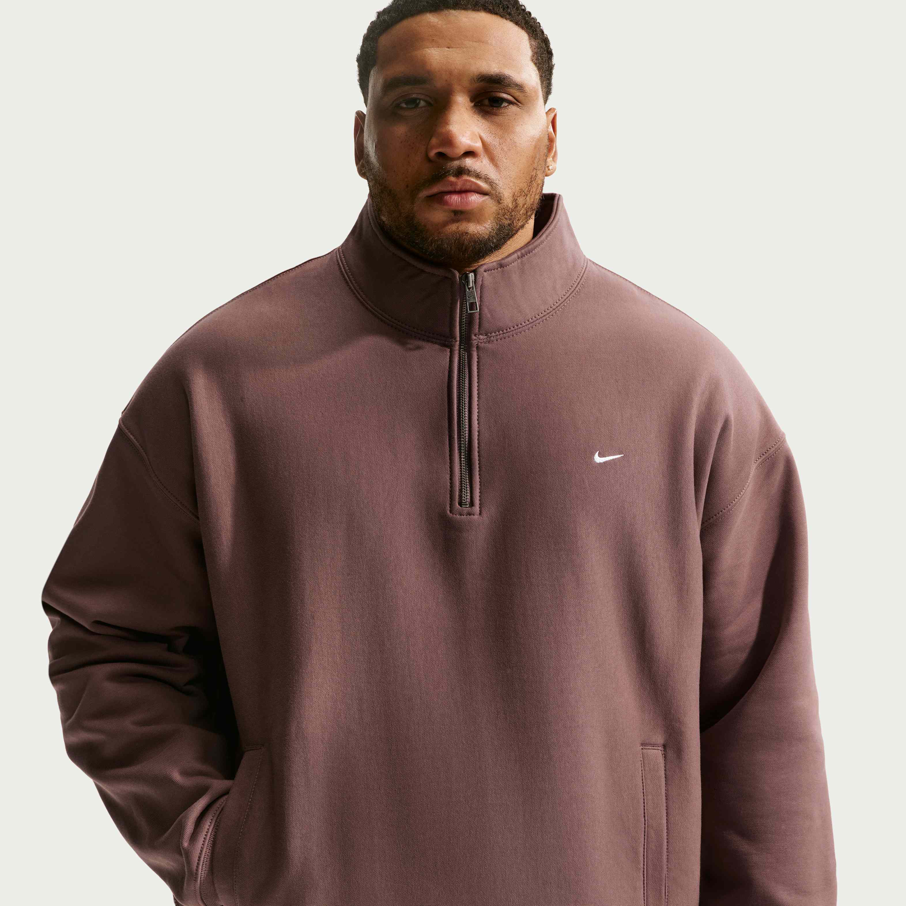 Nike Solo Swoosh image number 5