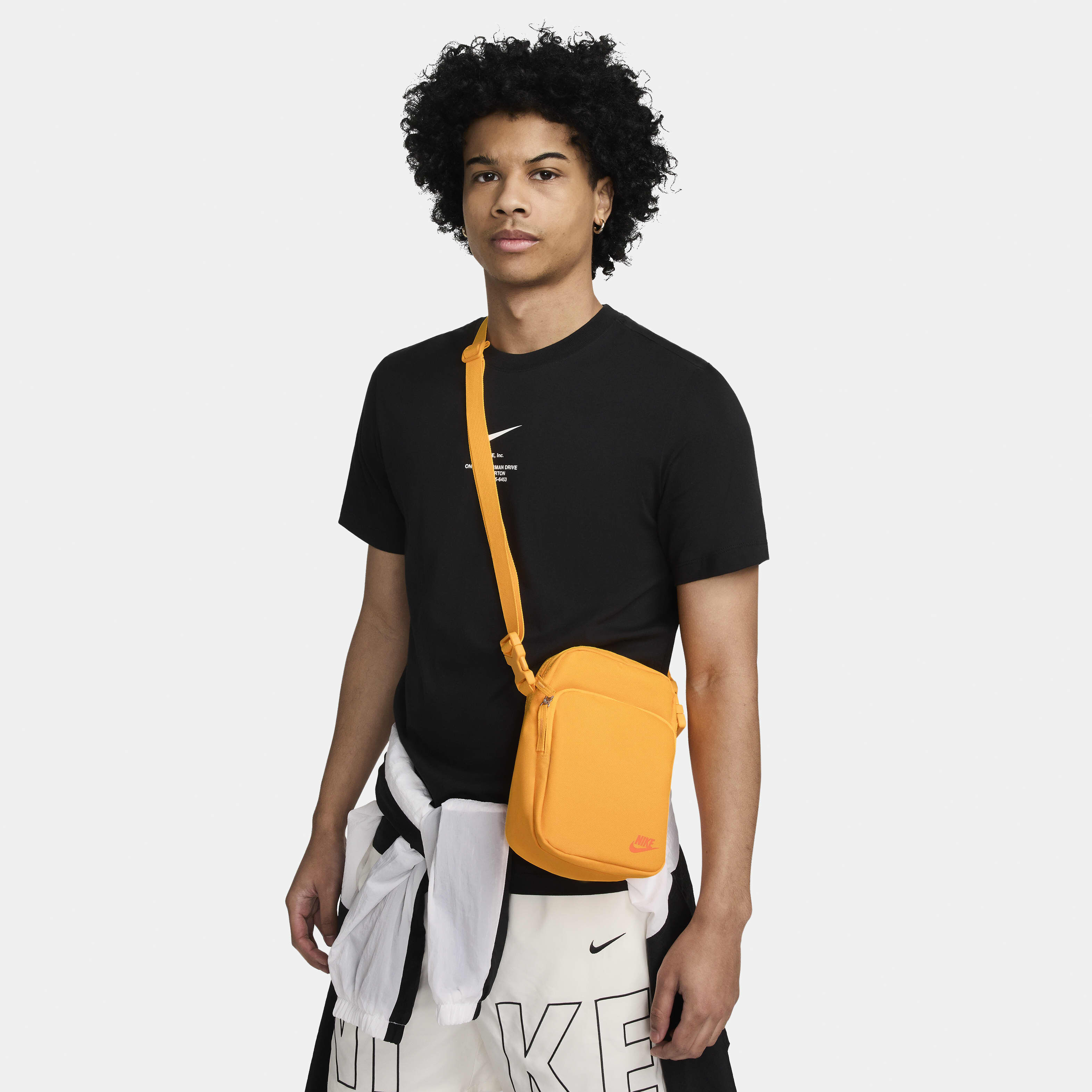 Nike cross chest bag new arrivals